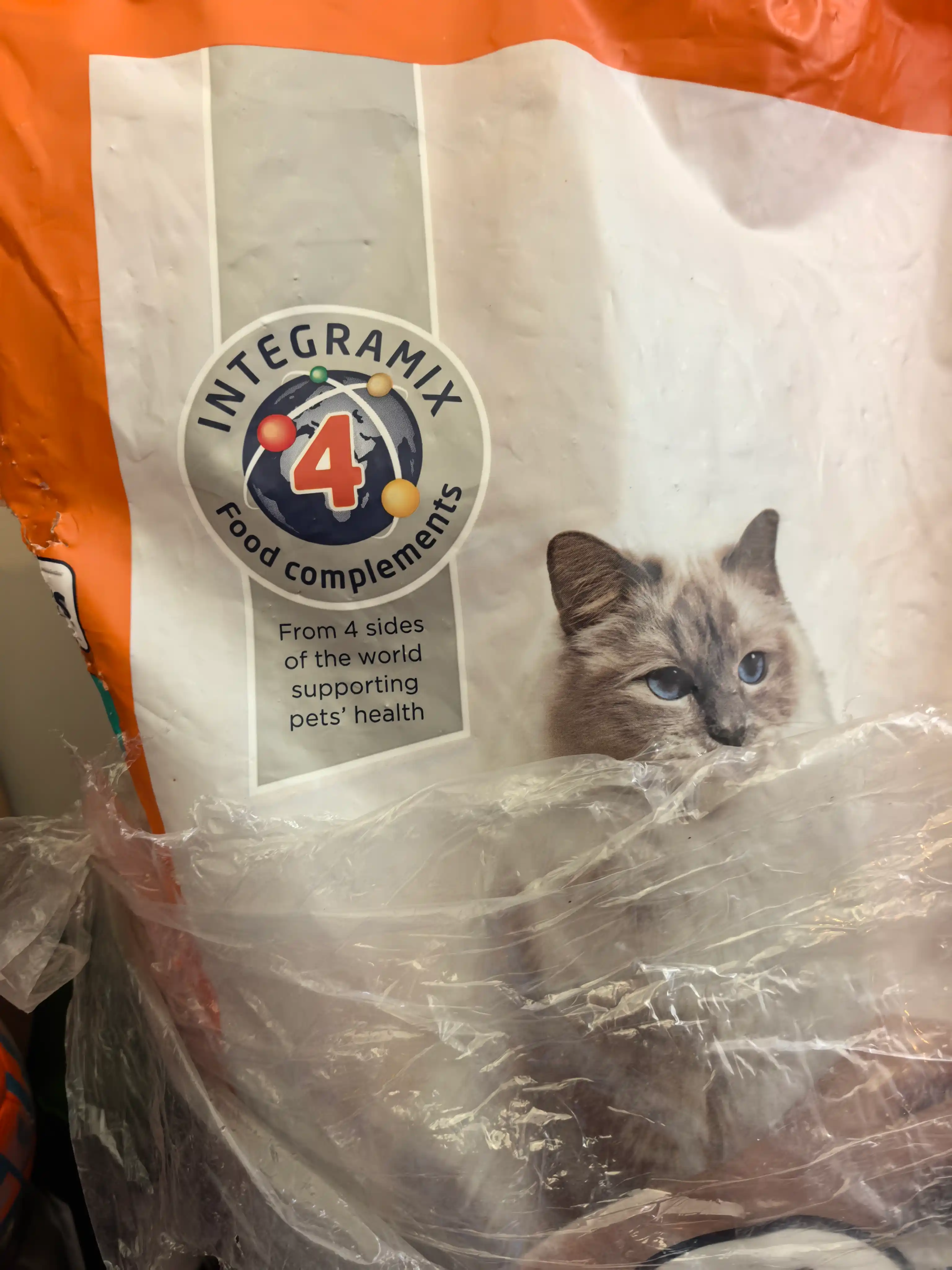 Club 4 Paws sterilizatsiya qilingan mushuklar uchun quruq yem, 14 kg