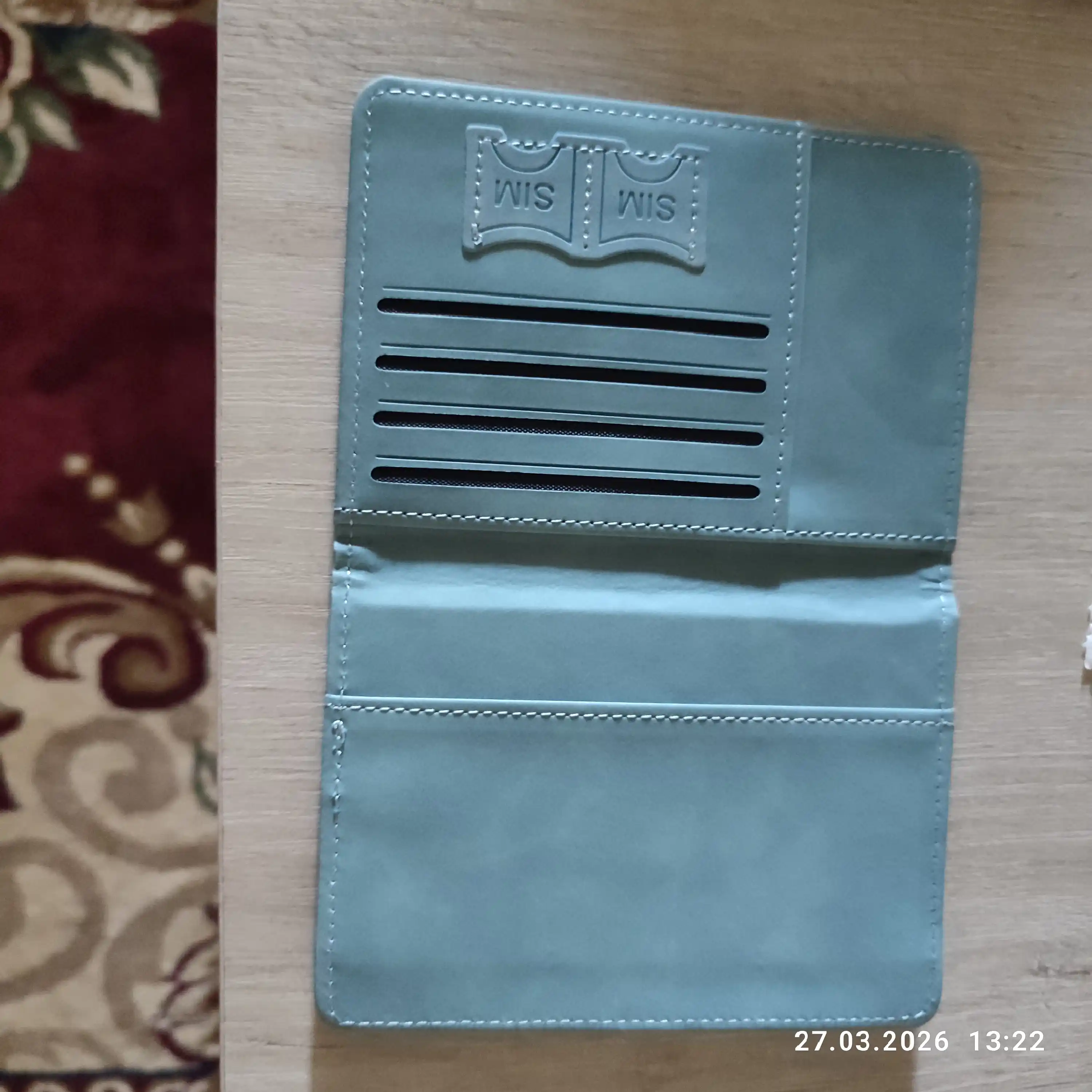 Passport va avtodokumentlar uchun g‘ilof Travel Wallet — kartalar uchun 9 bo‘limli