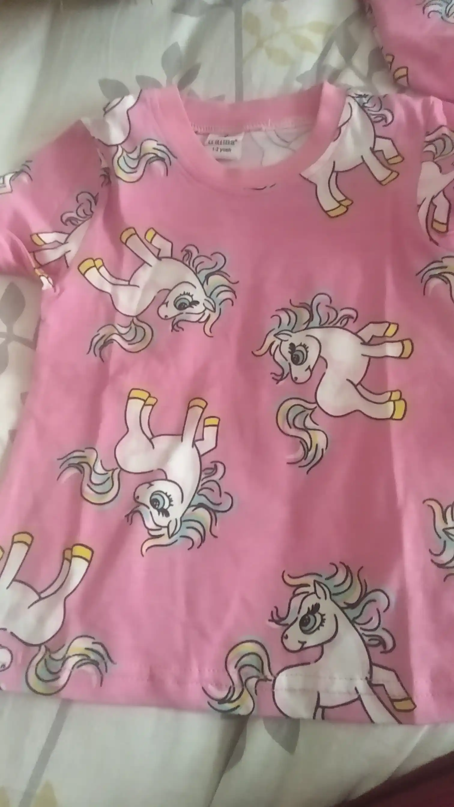 Bahorgi bolalar pijamasi