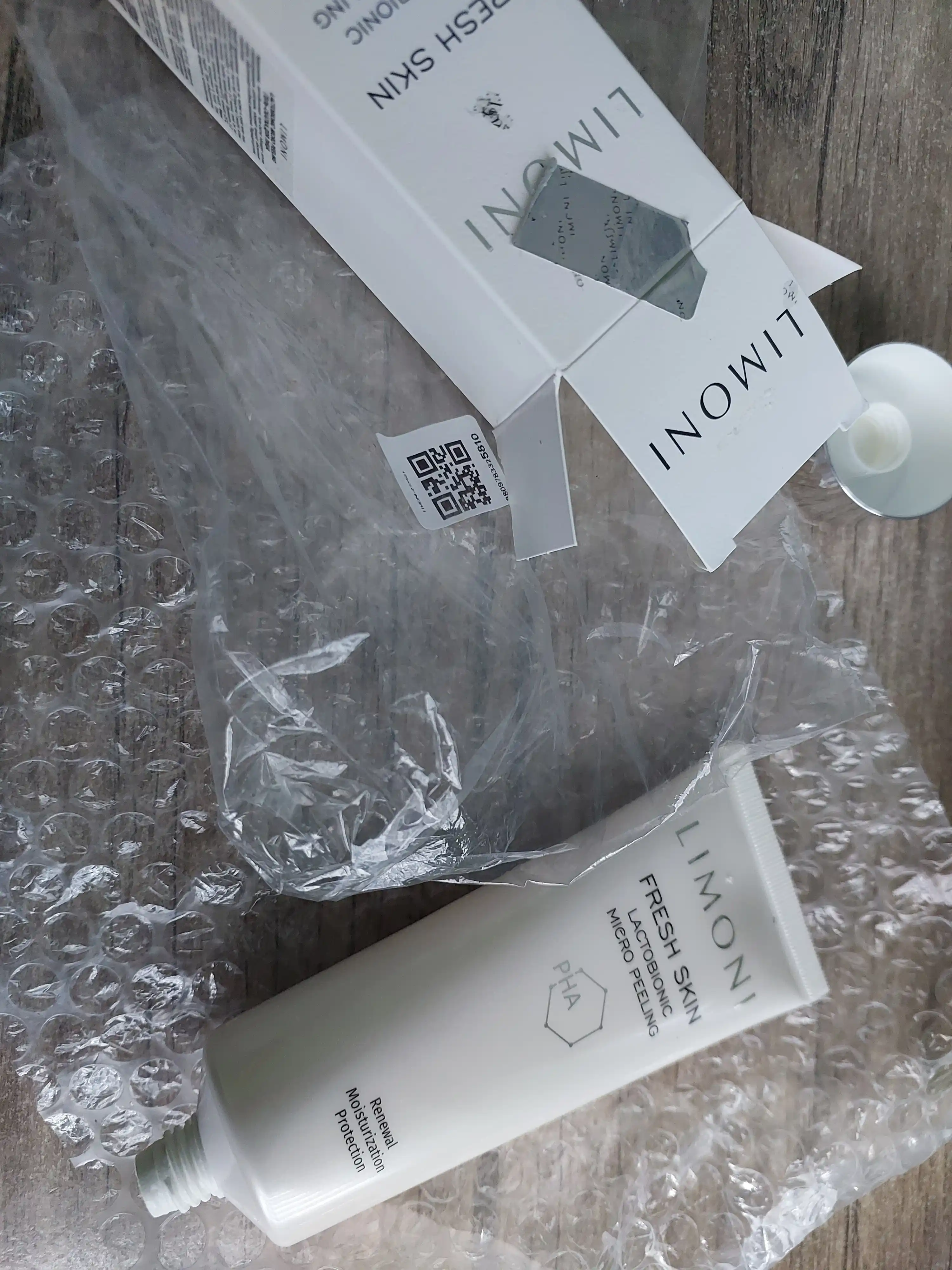 Гель-скатка для лица LIMONI Lactobionic Micro Peeling 100 мл