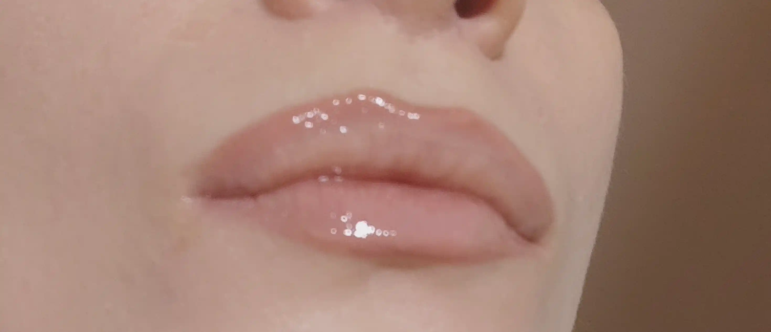 Карандаш для губ Vivienne Sabo Crayon Gel a levres Le grand volume