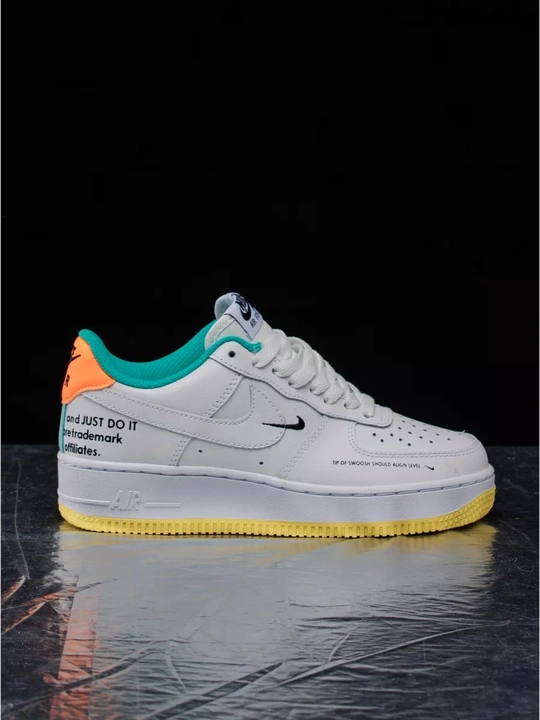 Erkaklar krossovkalari NikeAirforse clasic - 