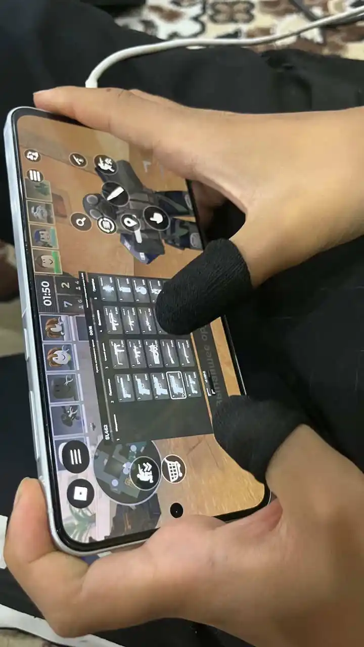 Napalchiklar, sensorli qo'lqoplar, Smartfonda PUBG o'ynash uchun barmoq qolqoplari