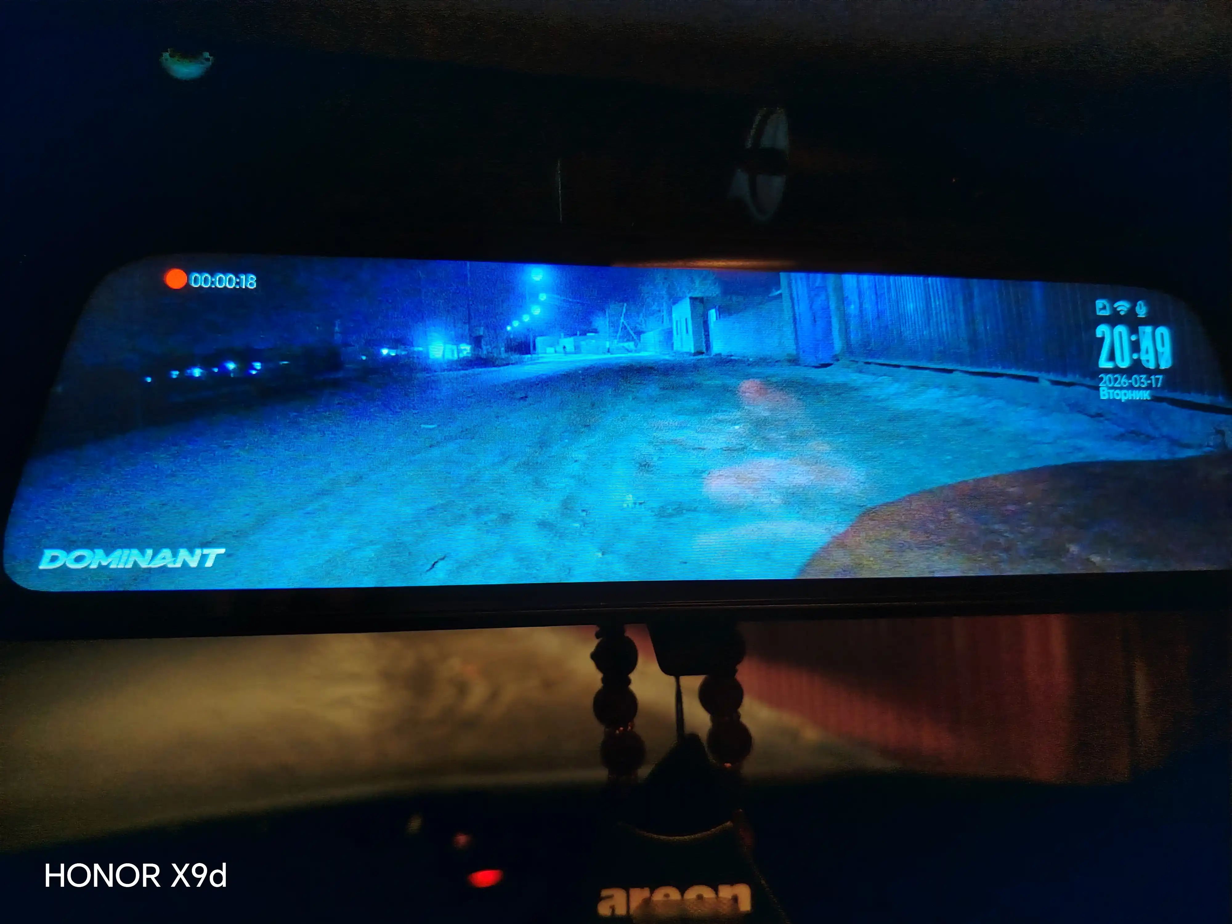 Видеорегистратор Dominant D999S PRO-2 Wifi 4К ultra hd 3 камеры