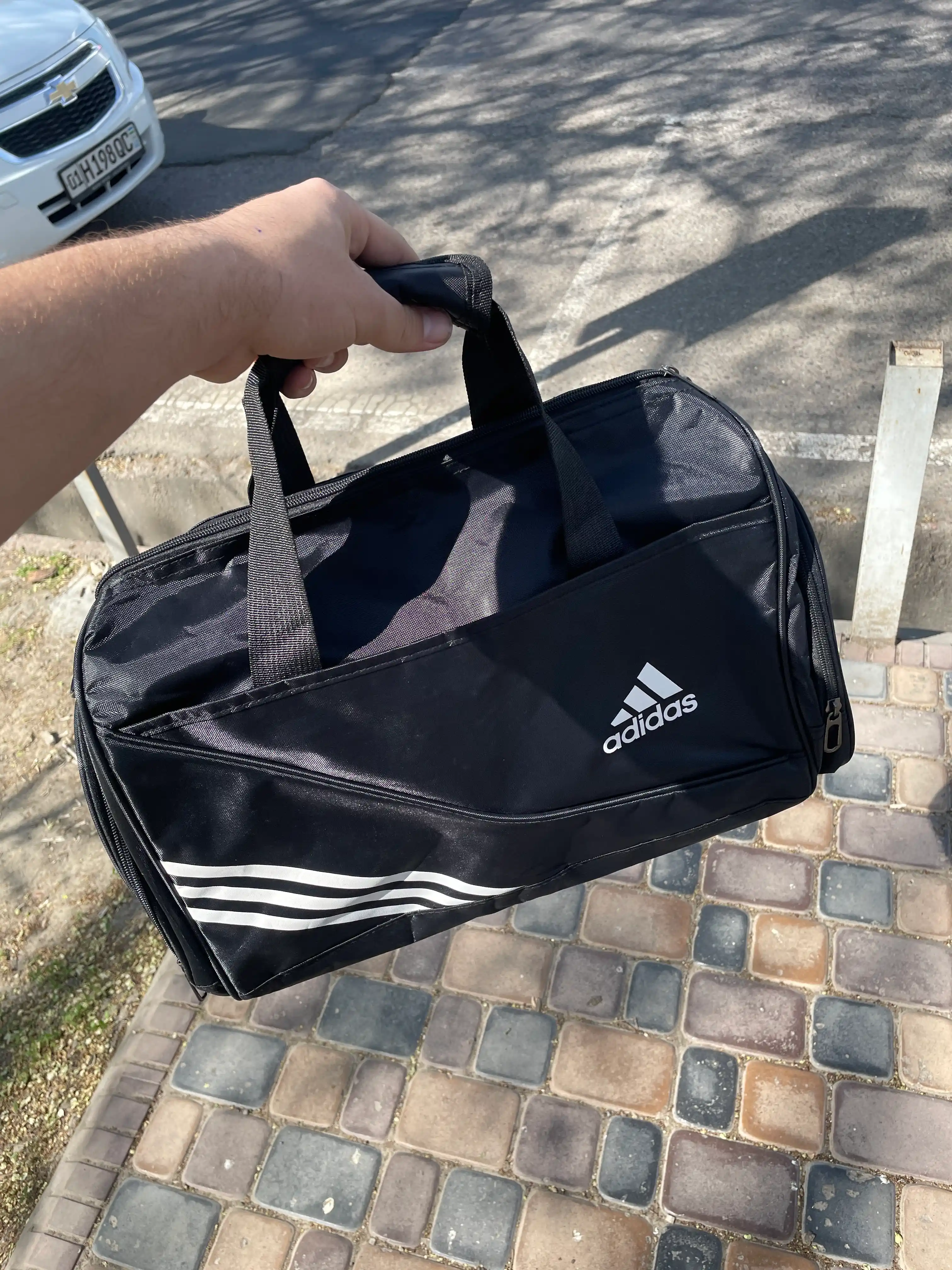 4 xil o'lchamdagi sport sumkasi, kundalik, sayohat va sport mashg'ulotlari uchun