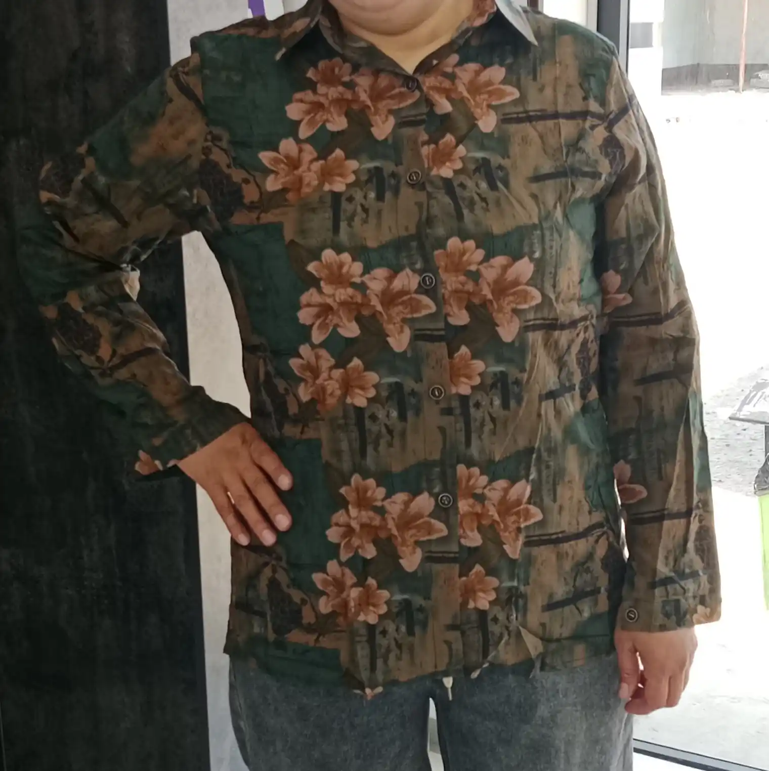 Ko‘ylak bluzka, ayollar uchun, ip gazlamadan, kichik o‘lchamda - kattaroq o‘lchamga buyurtma bering, M-4XL