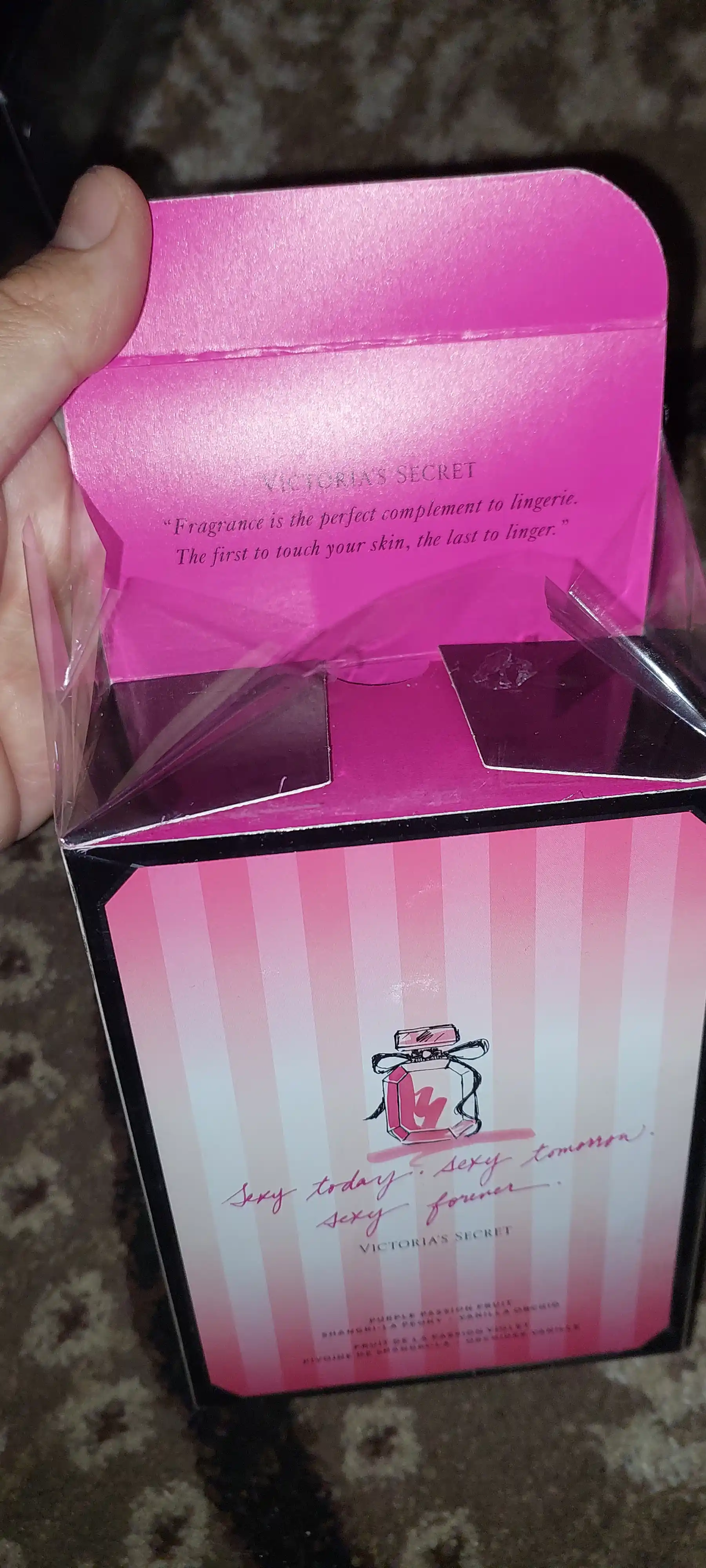 Victorias Sekret Bombshell parfyum suvi, hajmi: 100 ml
