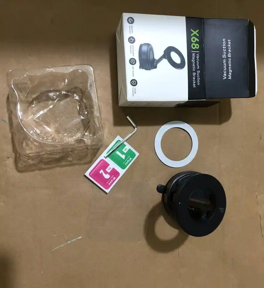Держатель для телефона, магнитный, вакуумный, в машину с Magsafe