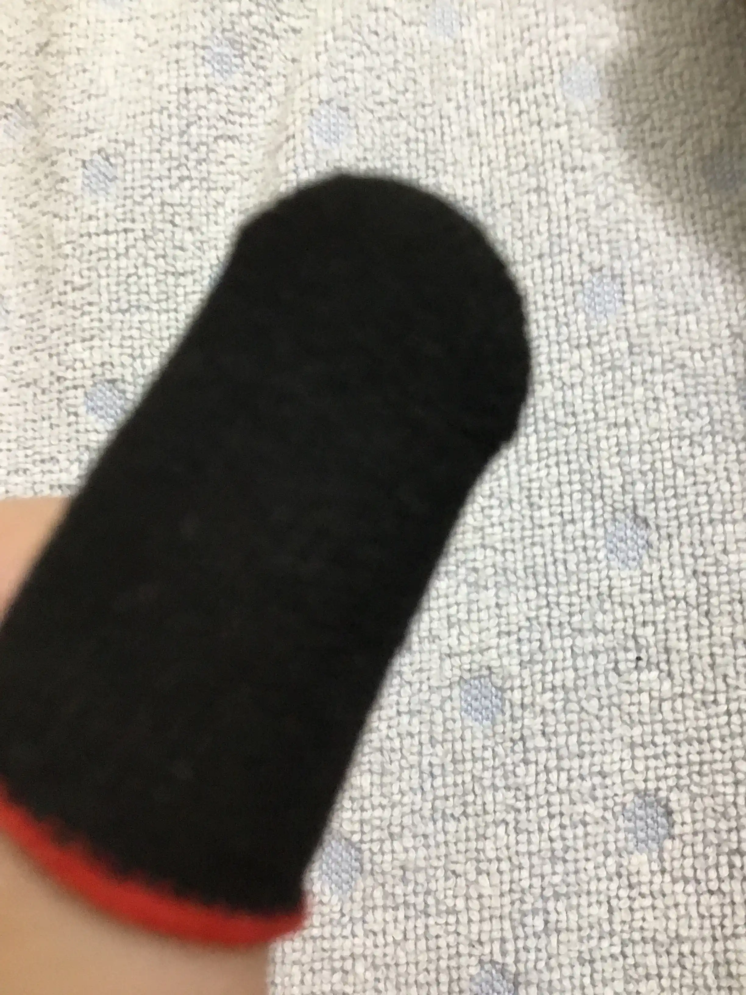 Napalchiklari, sensorli qo'lqoplar,  Smartfonda PUBG o'ynash uchun barmoq qolqoplari