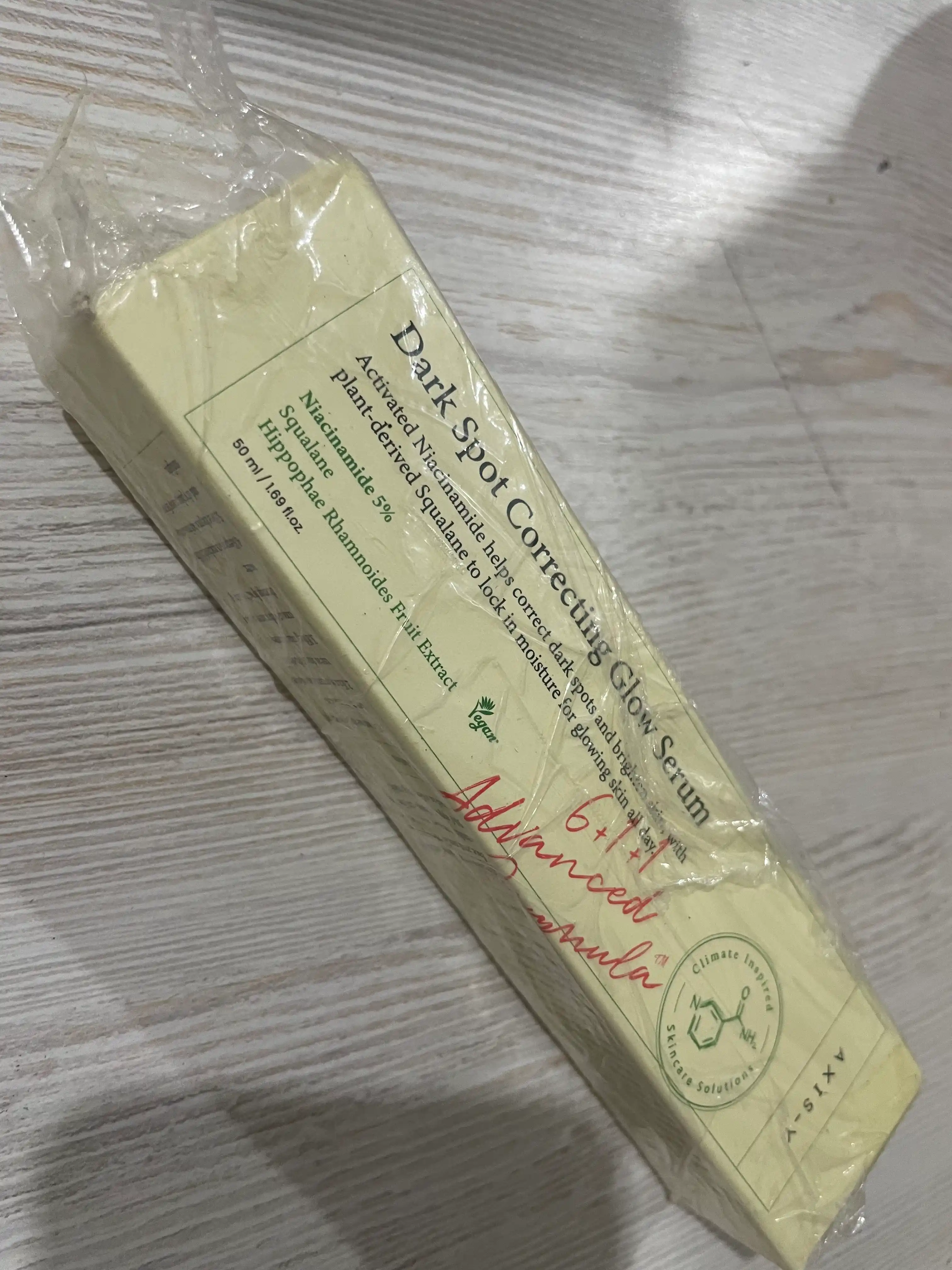 Pigment dog‘larini tiniqlashtiruvchi AXIS-Y Dark Spot Correcting Glow Serum