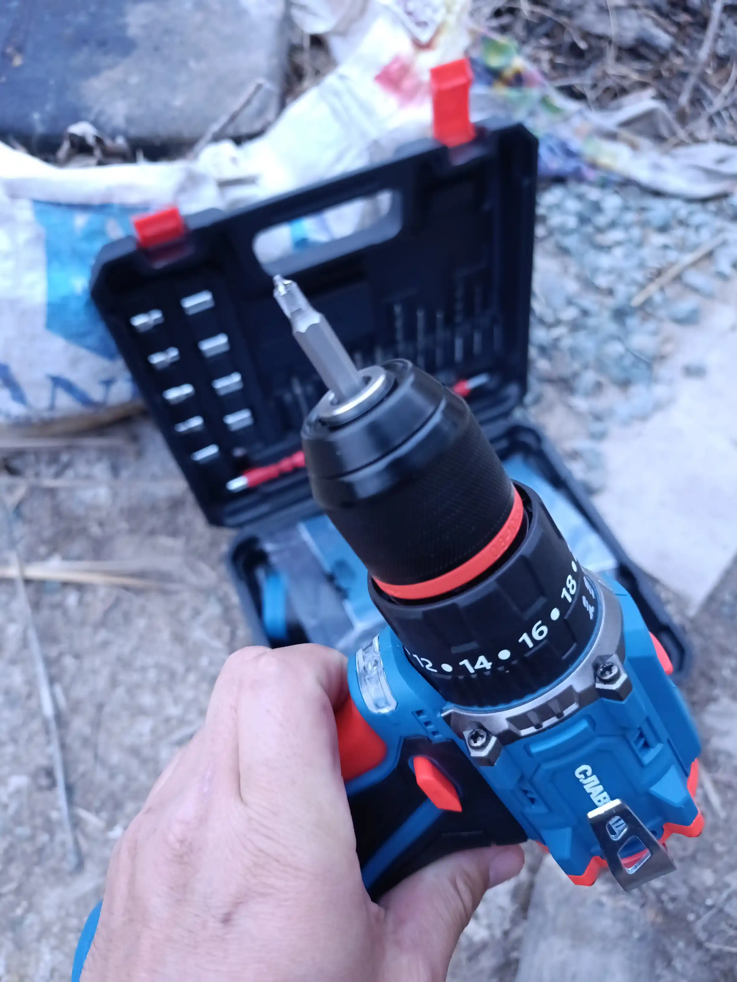 Shurupovert, akkumulyatorli drel СЛАВМАШ C18-2B24 18 V, 50 Nm, 1800 aylanma/min, 2 tezlik