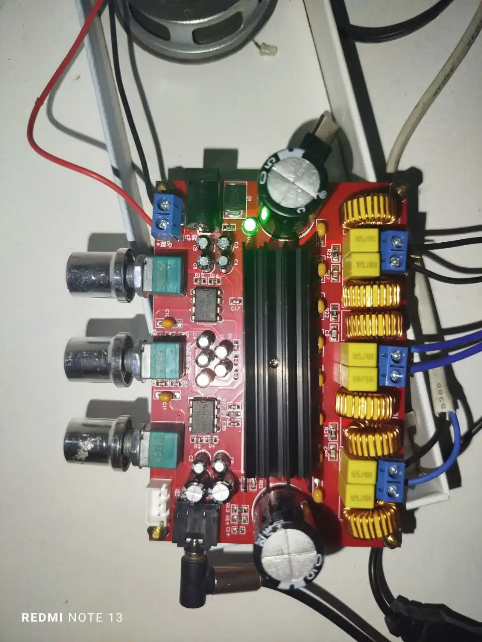 CS3835EO Аудиосистема 2.1: 2 × 60W стерео + 60W сабвуфер усилитель с выходом на сабвуфер