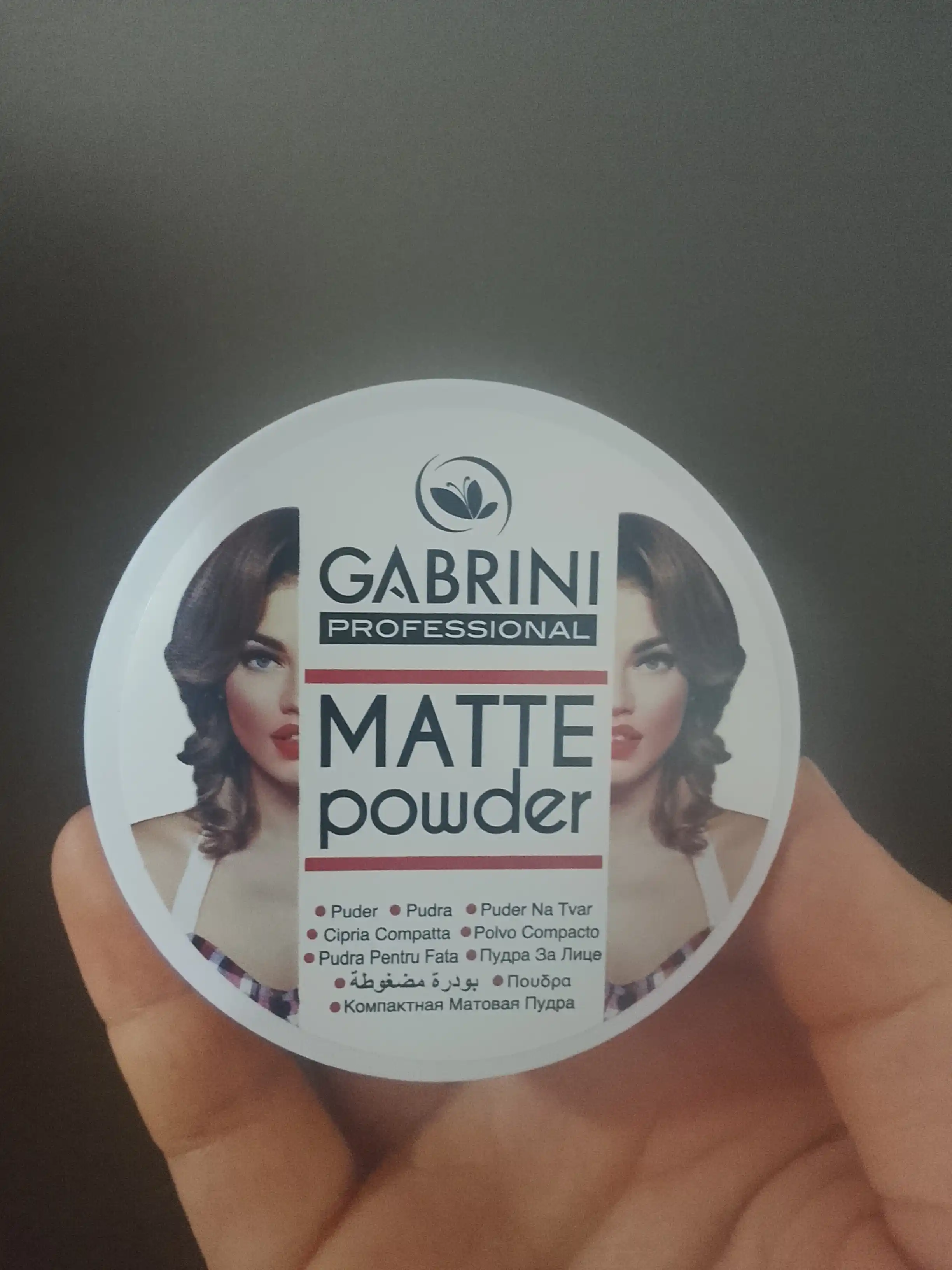 Пудра для лица Gabrini Matte Powder водостойкая, матирующая