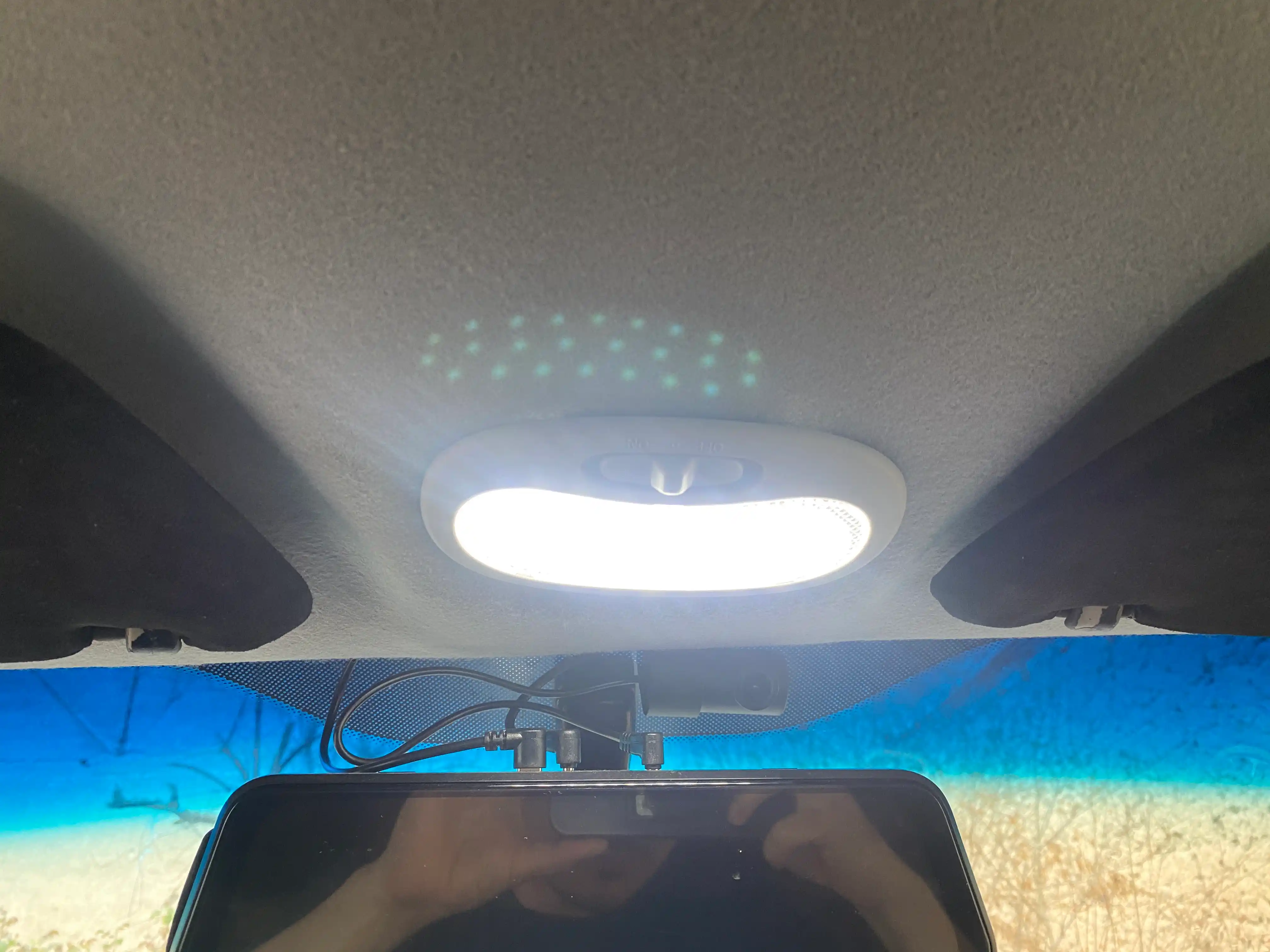 Avtomobillar plafonlari uchun LED lampa salon chirogi Chevrolet Nexia-3 va Matiz uchun