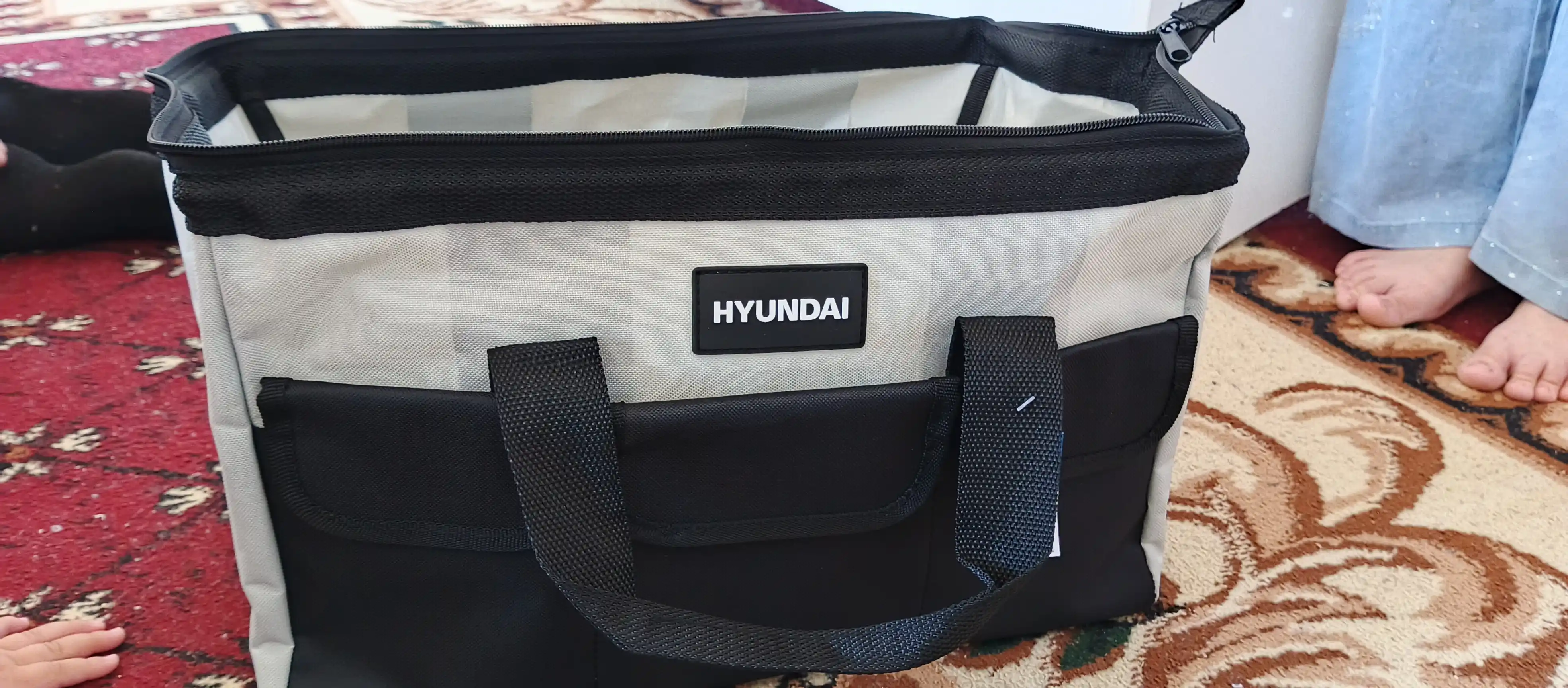 Asboblar sumkasi 20/18/16/14dyumli HYUNDAI