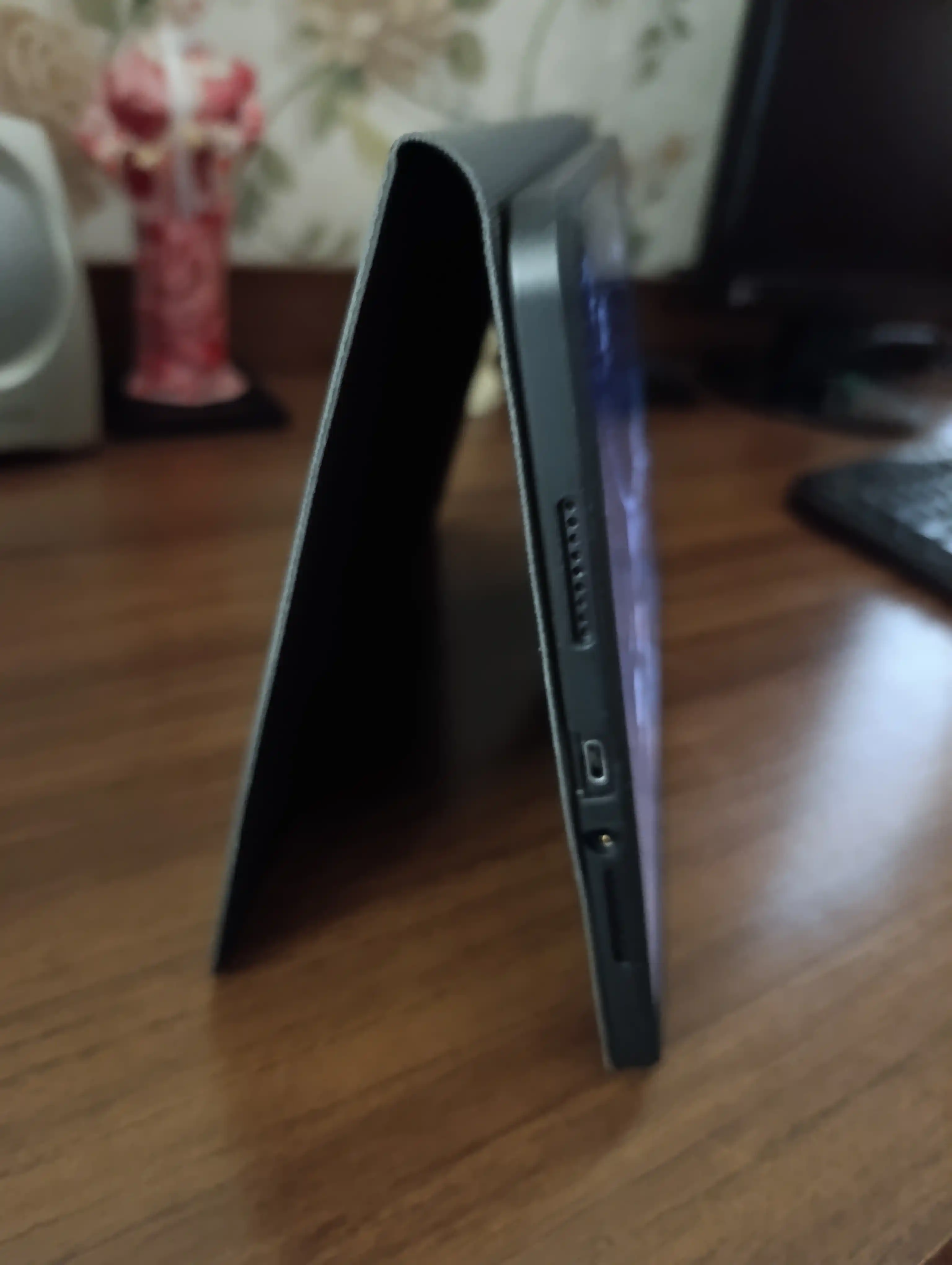 Xiaomi Redmi Pad Pro uchun g‘ilof, 12.1"/ Xiaomi Poco Pad, 5G, X-level