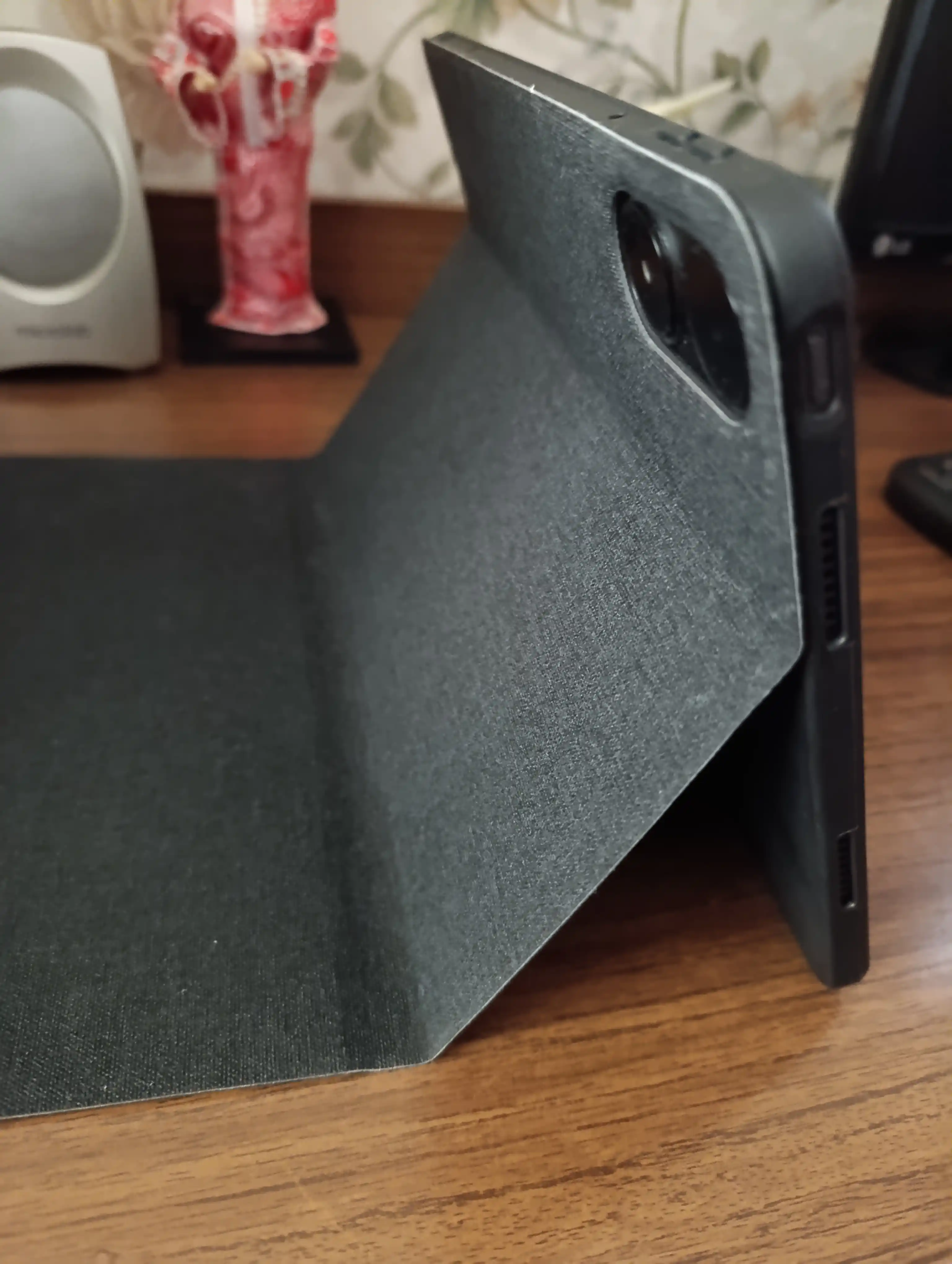 Xiaomi Redmi Pad Pro uchun g‘ilof, 12.1"/ Xiaomi Poco Pad, 5G, X-level