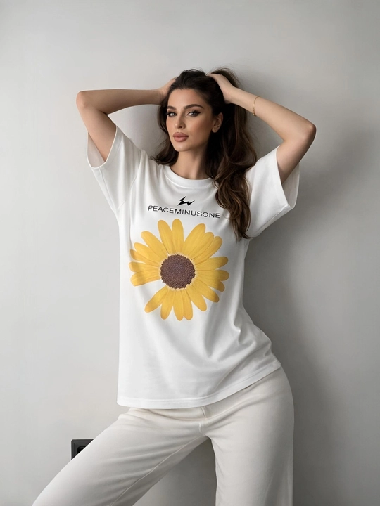 Ayollar oversize futbolkasi, futbolka ayollar uchun