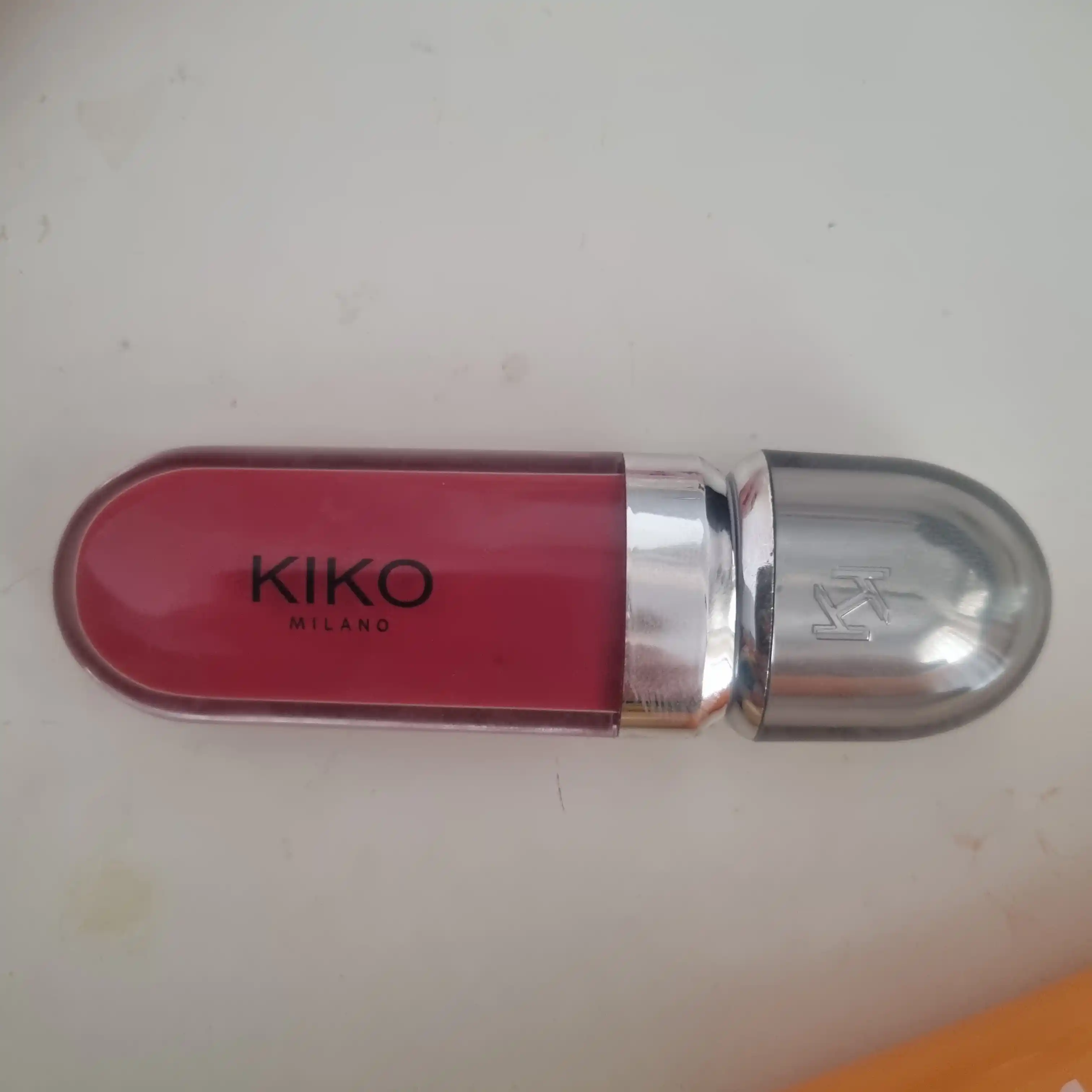 Koko lab bo'yog'i, 3D effekti