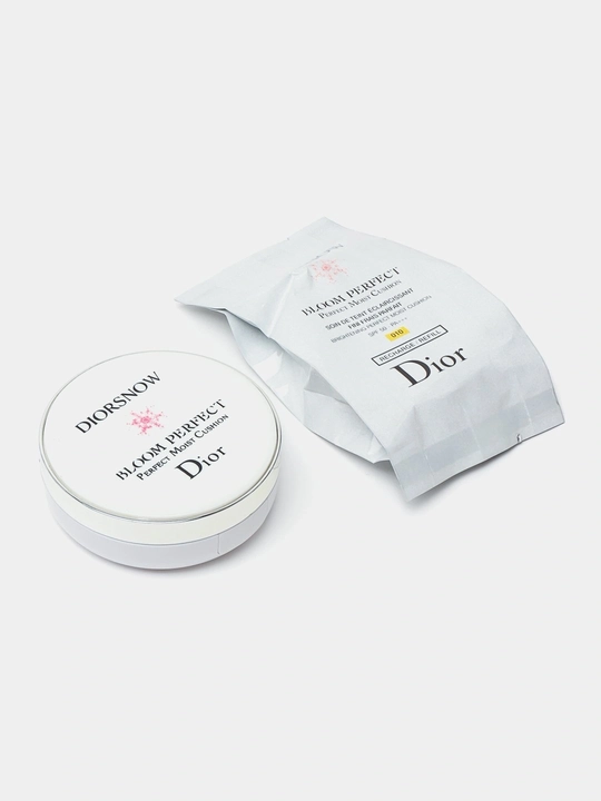Ayollar uchun namlantiruvchi va yorqinlashtiruvchi kushon kremi, SPF 50-PA+++, 15g+15g