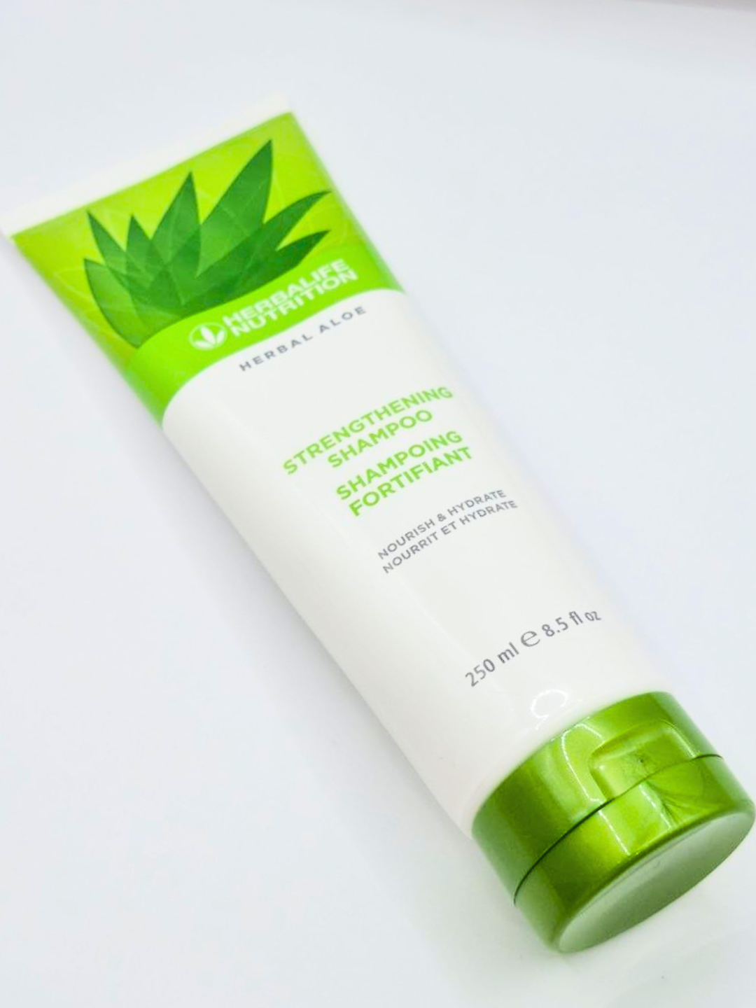 Укрепляющий шампунь для волос Herbalife Herbal Aloe, 250 мл