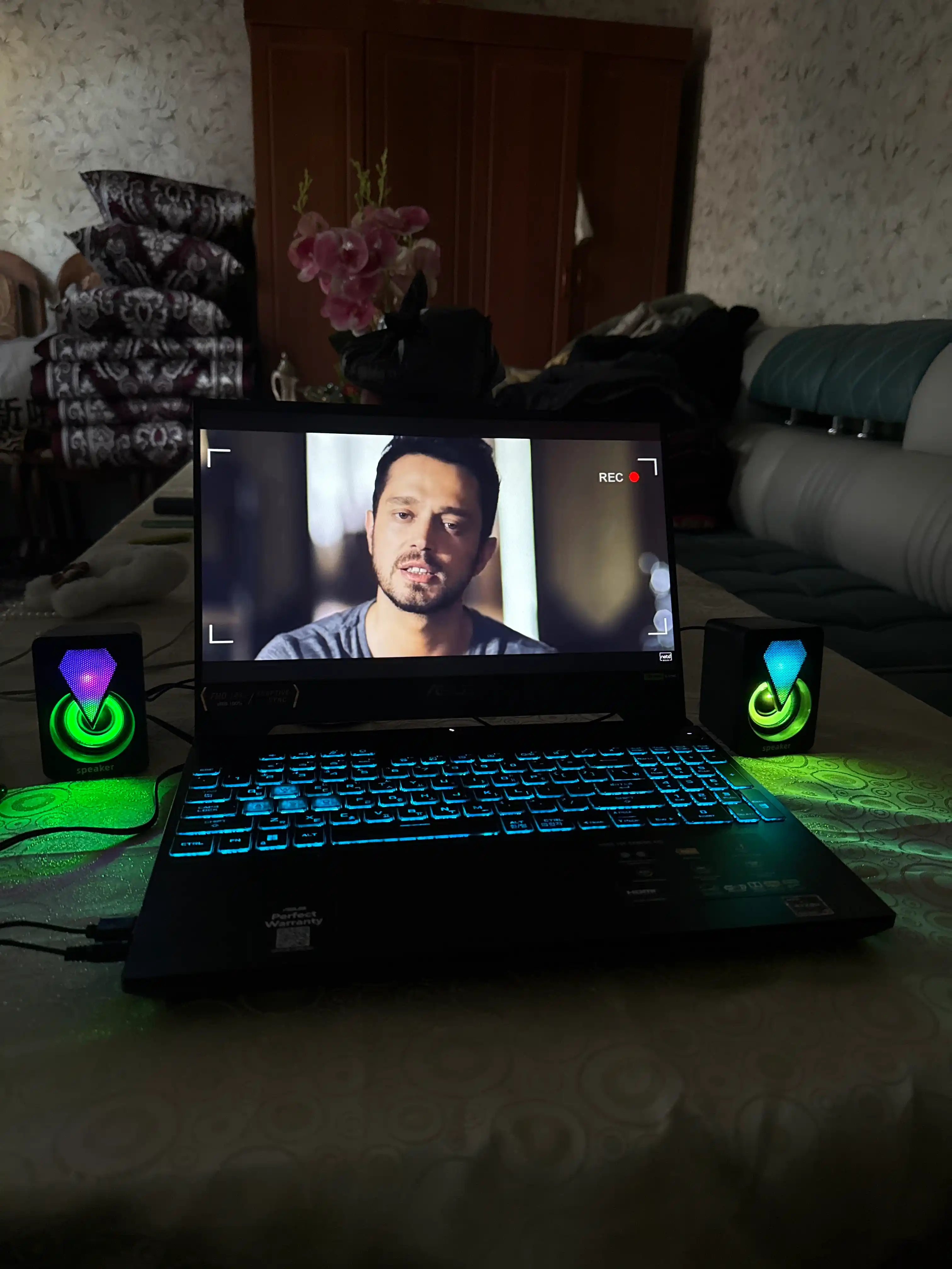 USB мини колонки спикеры, для компьютера, ноутбука и для смартфонов