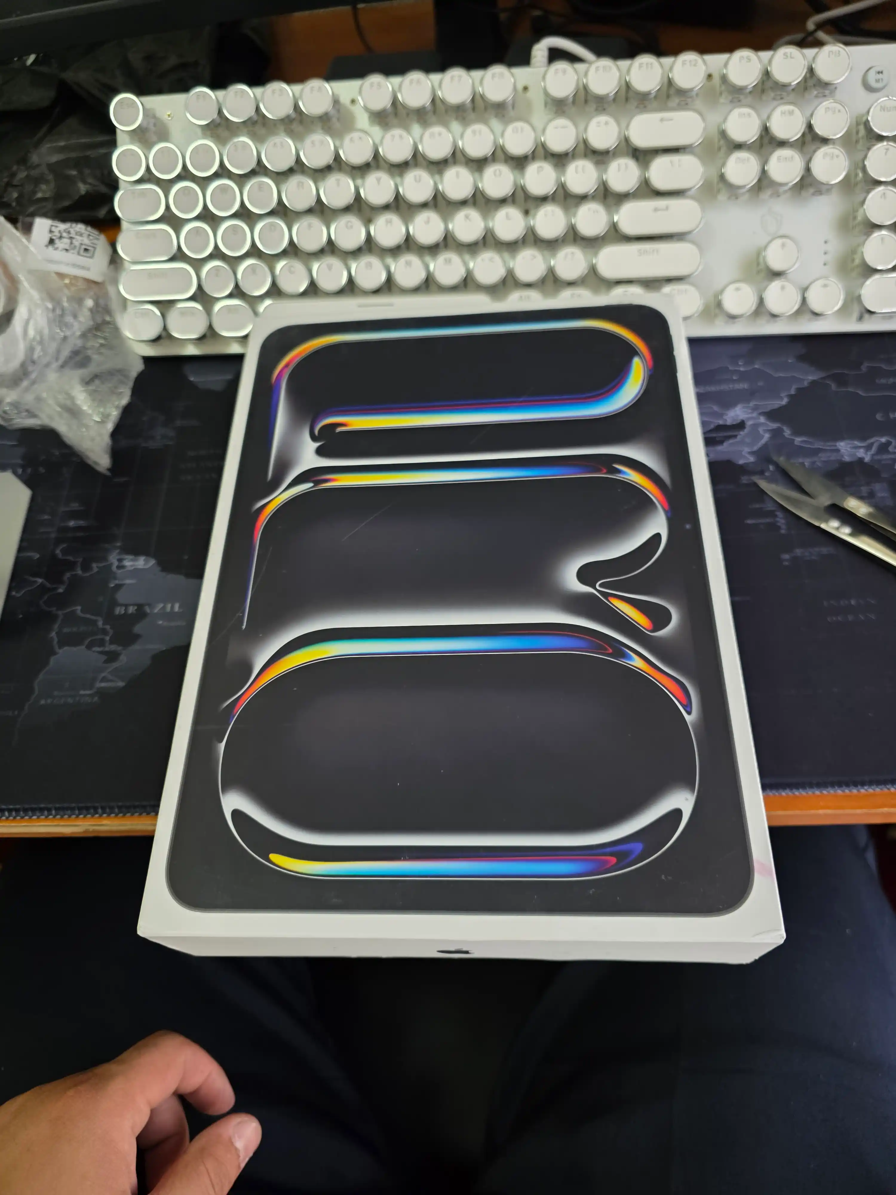 Планшет Apple iPad Pro 11" M5, 256 ГБ, Wi‑Fi, черный