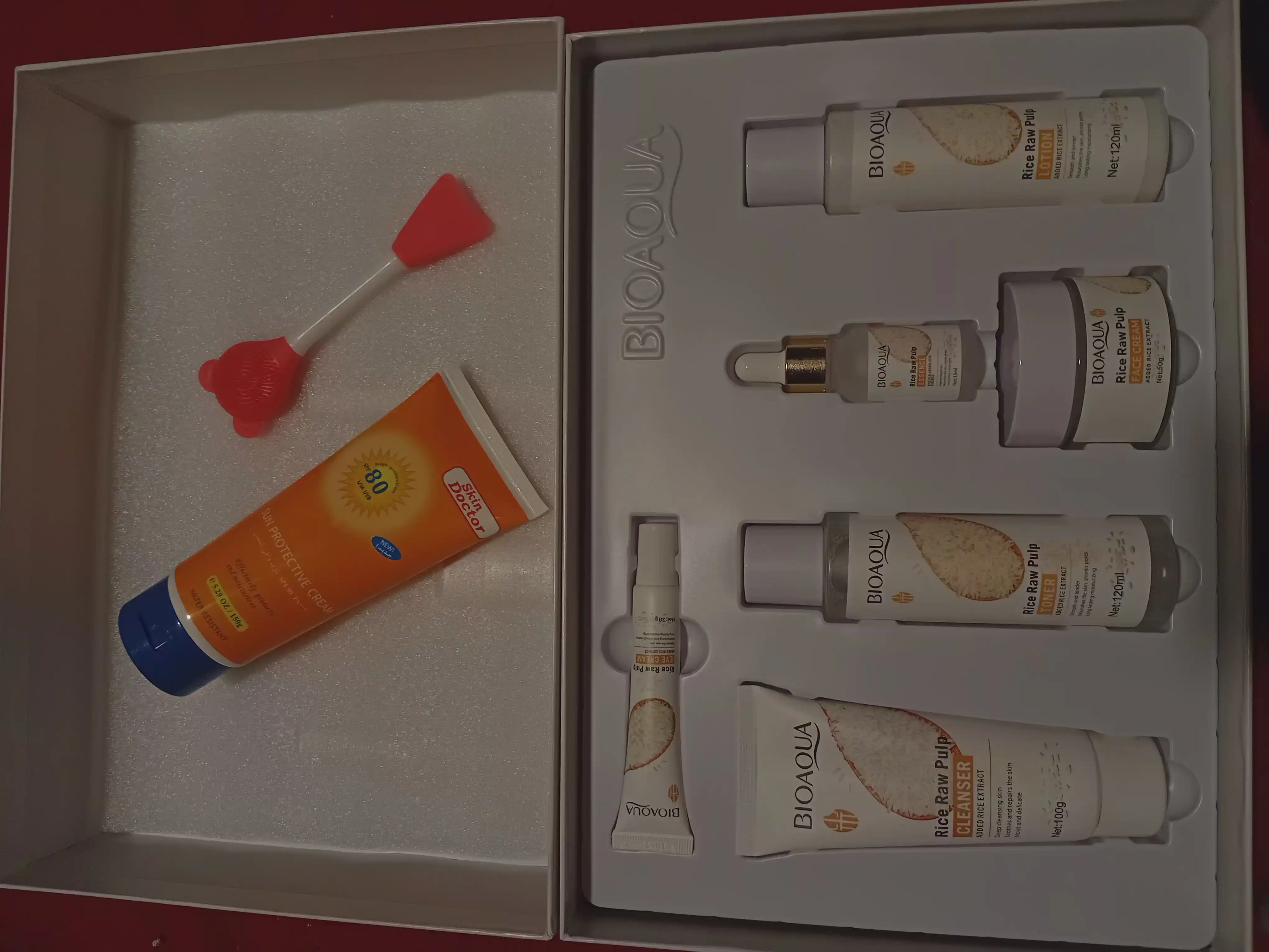 Солнцезащитный крем Dr. Heal Sun Cream SPF 80 PA+++, витамин E, кокосовое масло, 150 мл