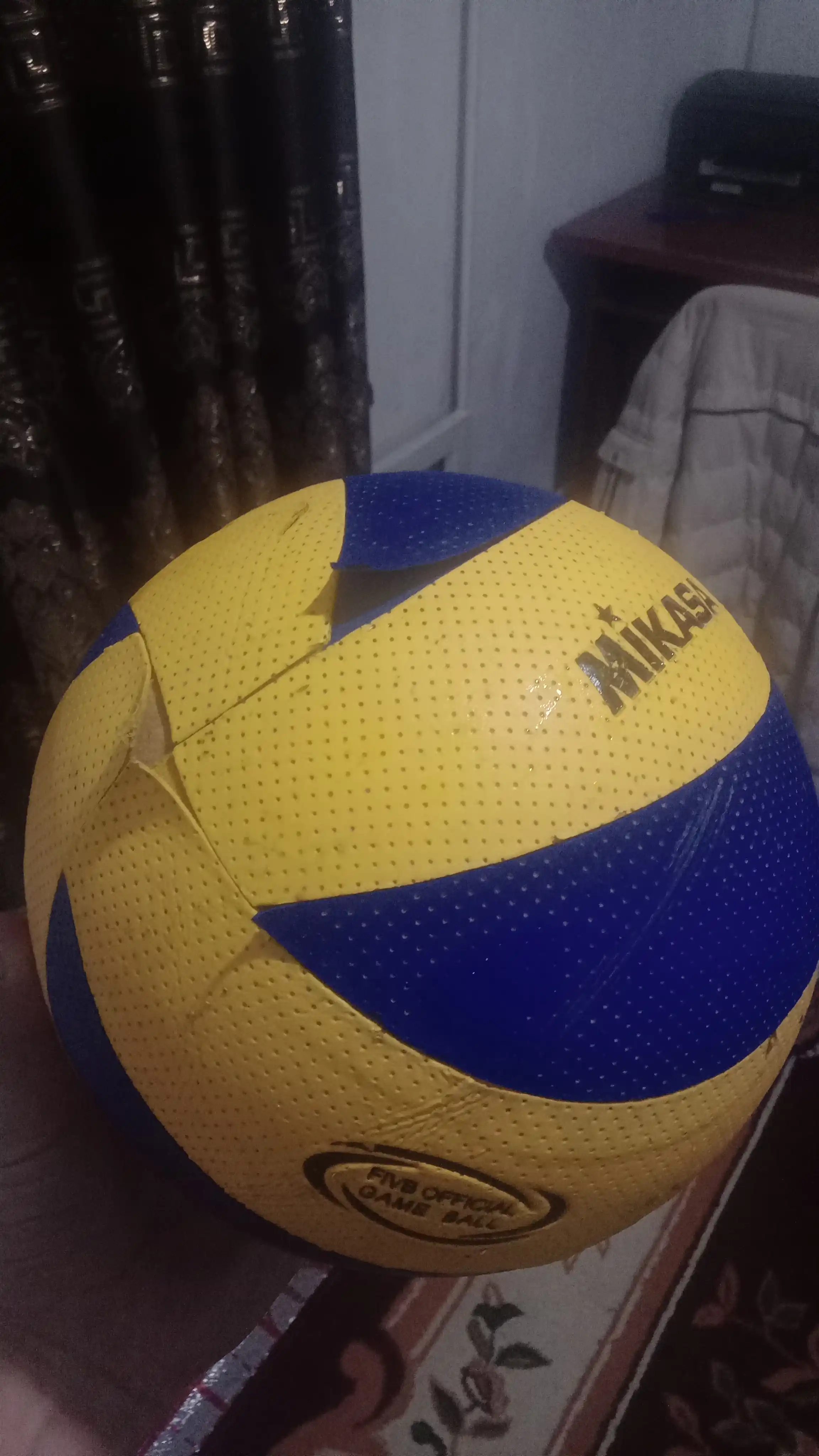 Voleybol to‘pi Mikasa №5 — mashg‘ulotlar va o‘yinlar uchun