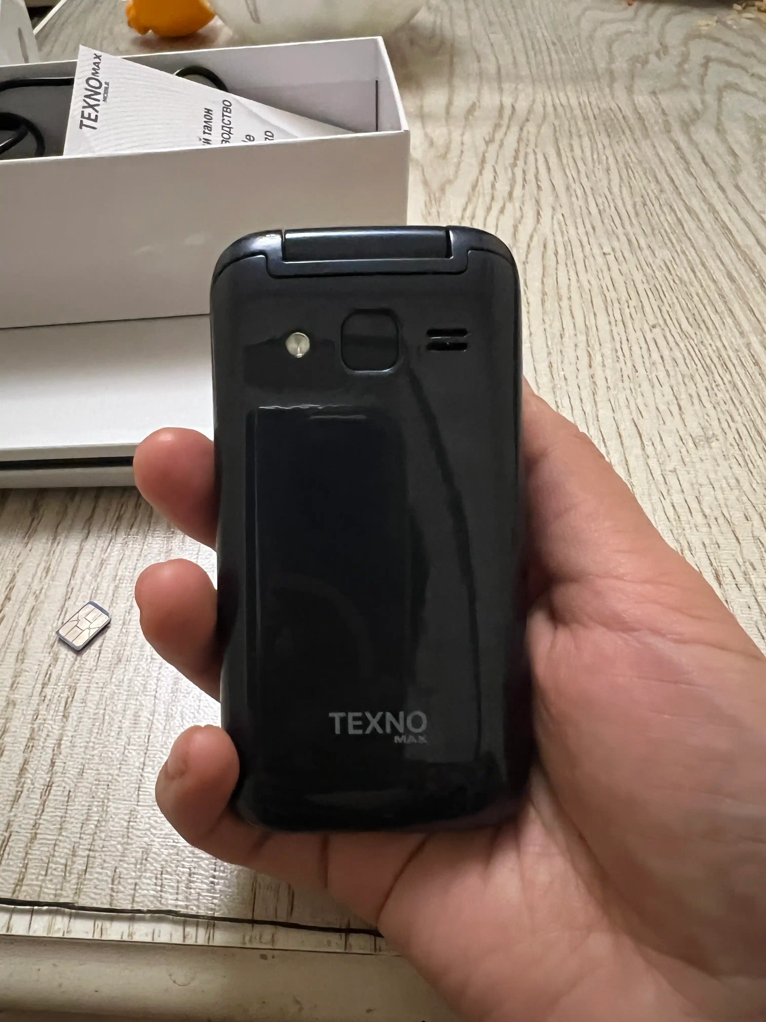 Кнопочный телефон Texno Max 22S