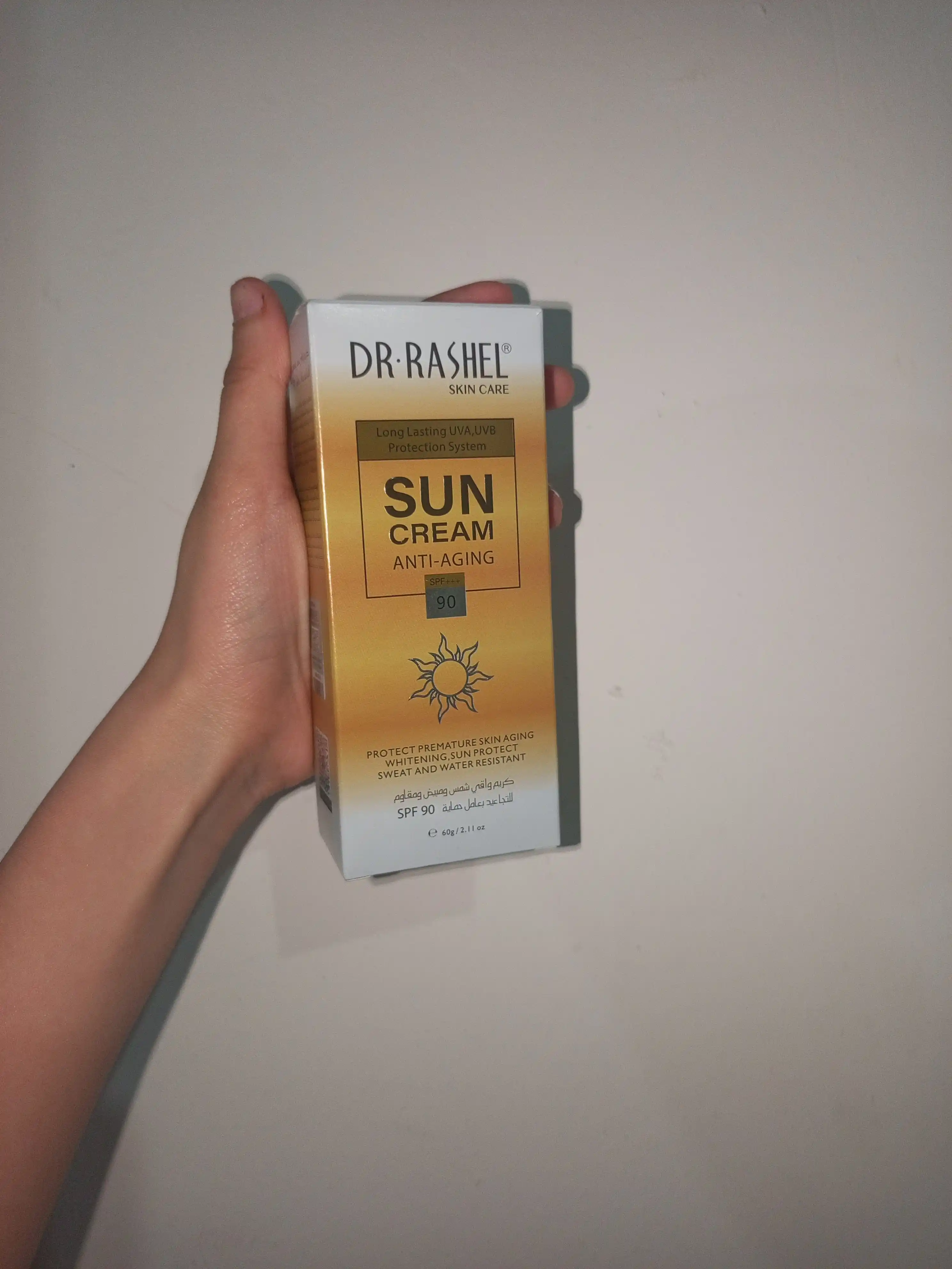 Namlantiruvchi, oqartiruvchi, qarilikga qarshi va aloe quyosh SPF kremi Dr.Rashel, 60 gr