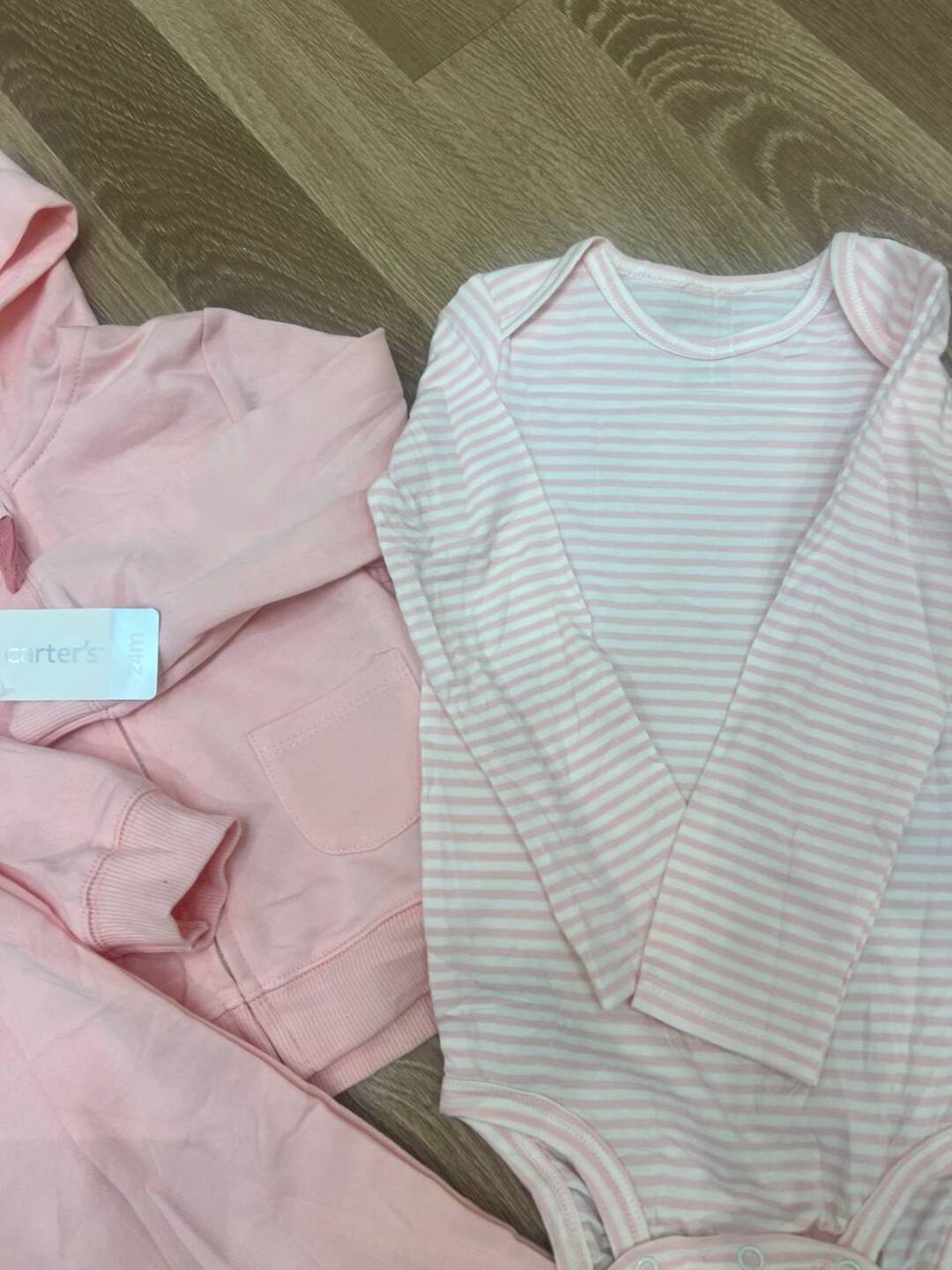 Комплект детской одежды Carter's 3-в-1, худи, штанишки и боди