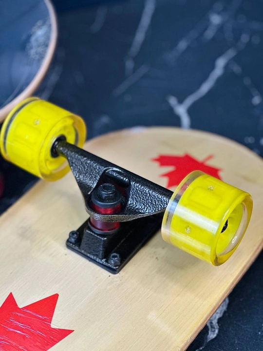 Canadian Maple PRO ABEC-7 mustahkam dekali va a'lo sifatli skeytbord