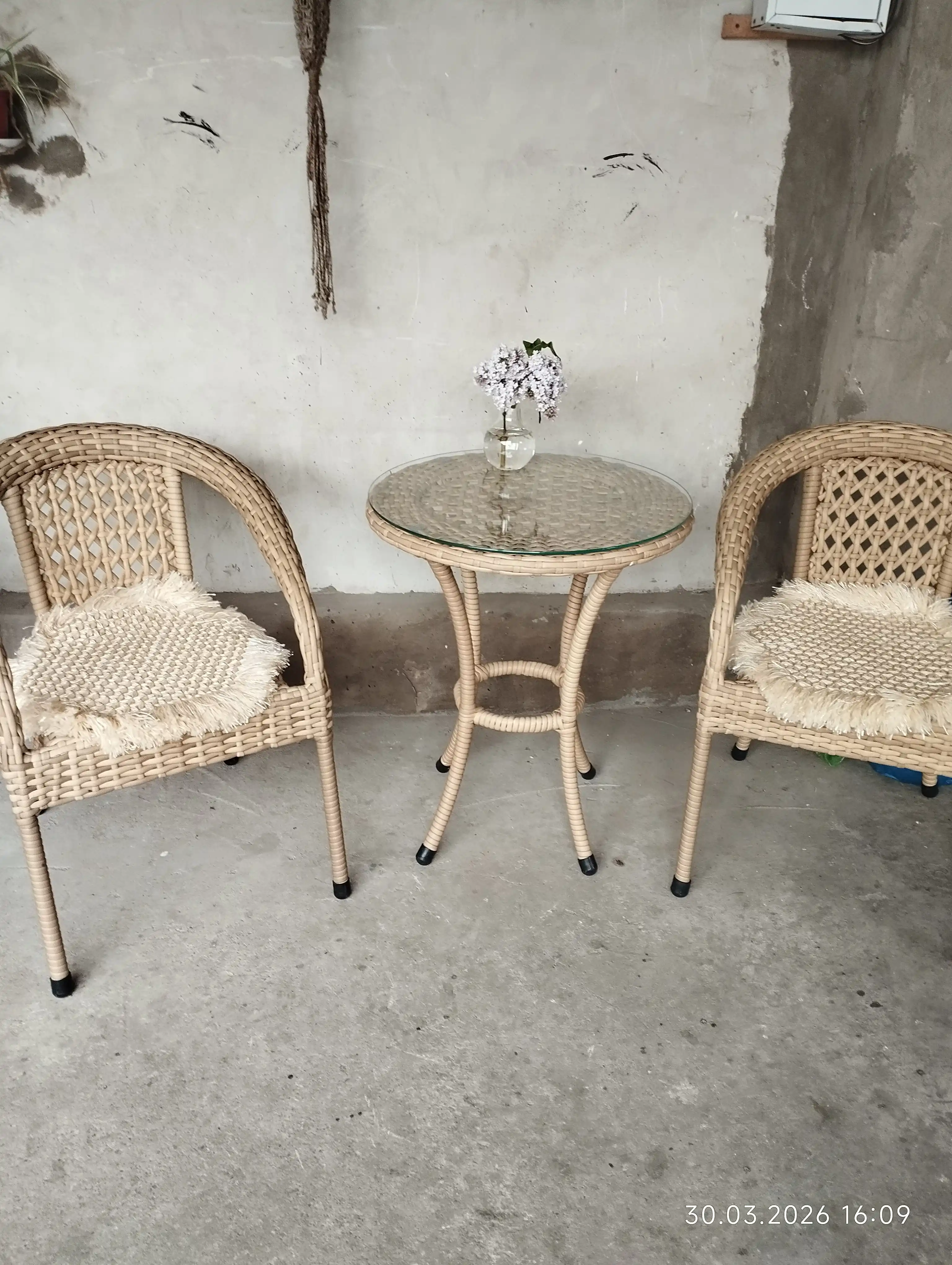 AIKO Deco bog‘ mebellari to‘plami, 1 ta stol va 2 ta kreslo, uy va ko‘cha uchun eko rotang