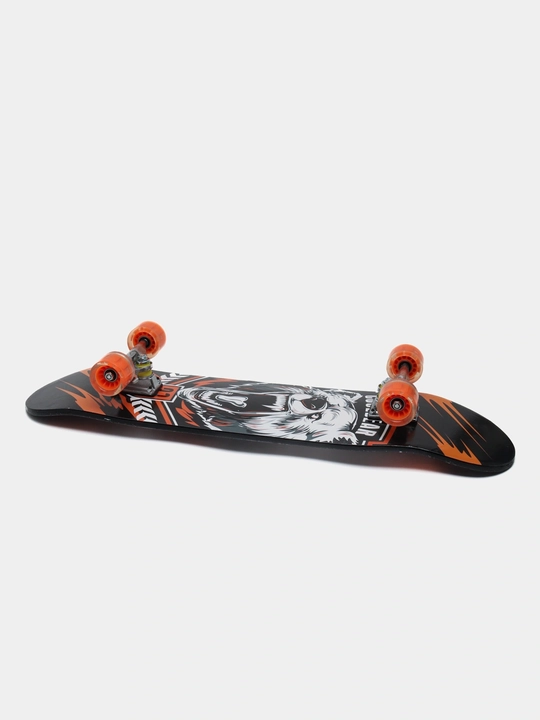 Skateboard, 7 qatlamli zarang yog‘ochi, 80 kg gacha yuklama, uchish va tryuklar uchun 