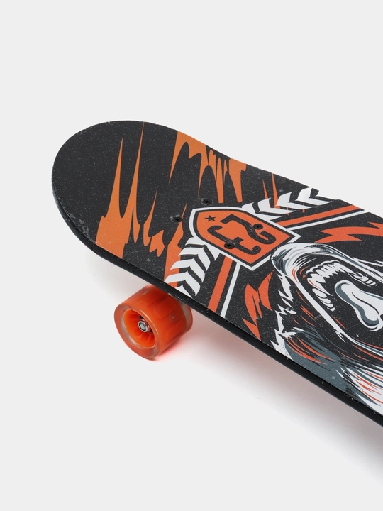 Skateboard, 7 qatlamli zarang yog‘ochi, 80 kg gacha yuklama, uchish va tryuklar uchun 