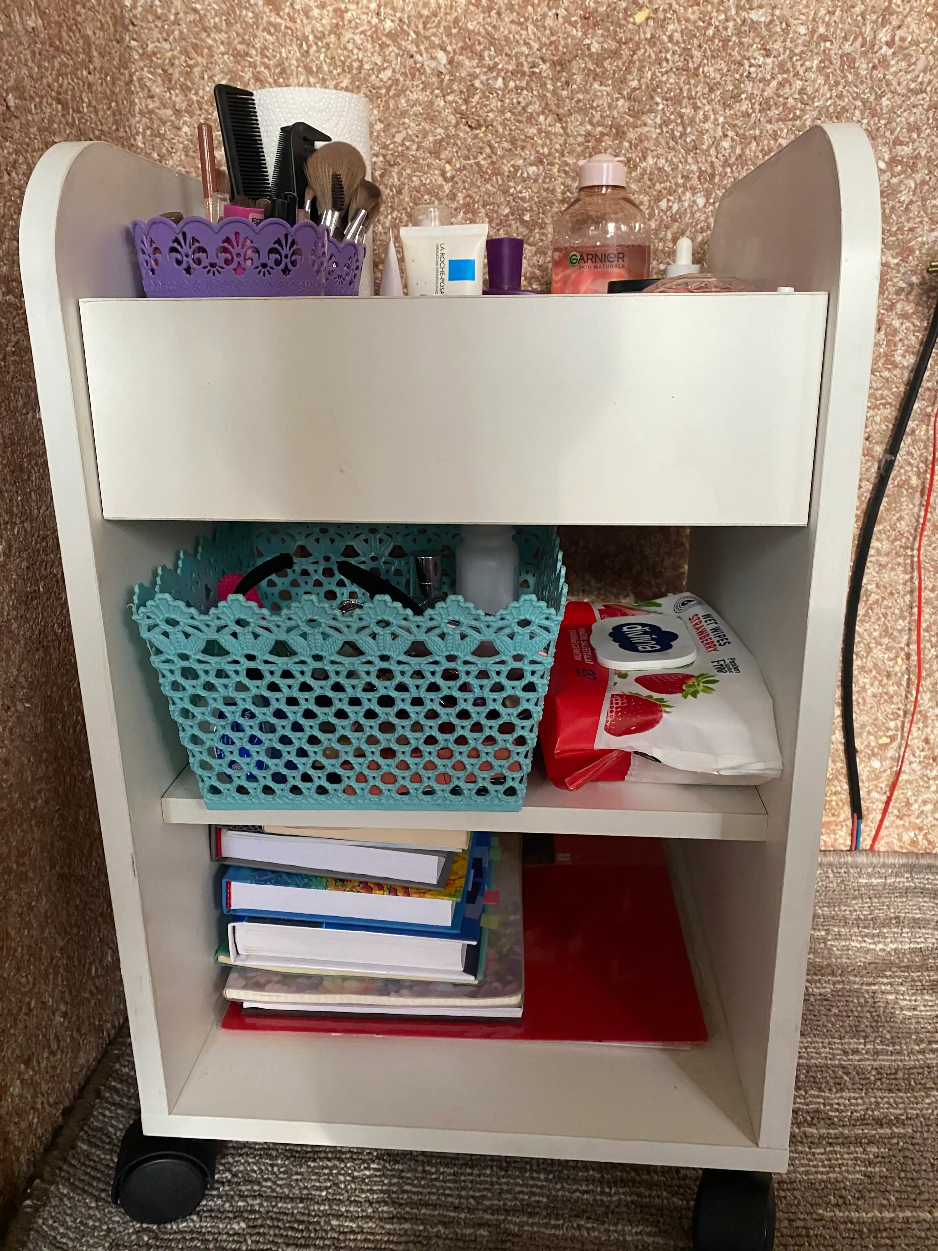 G‘ildirakli yashikli tumba