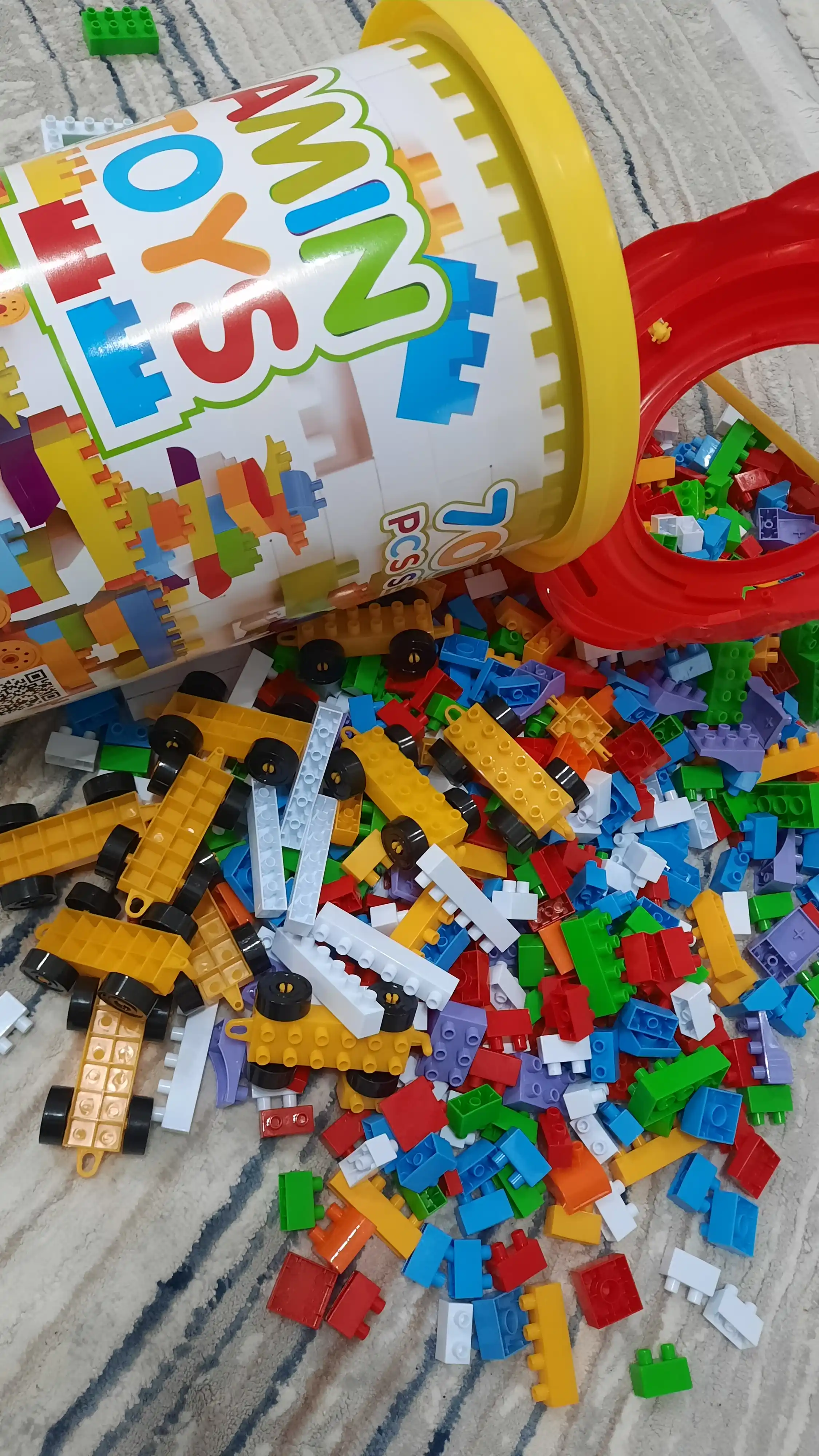 Konstruktori Bricks and Blocks,  bolalar uchun rivojlantiruvchi o‘yinchoqlar