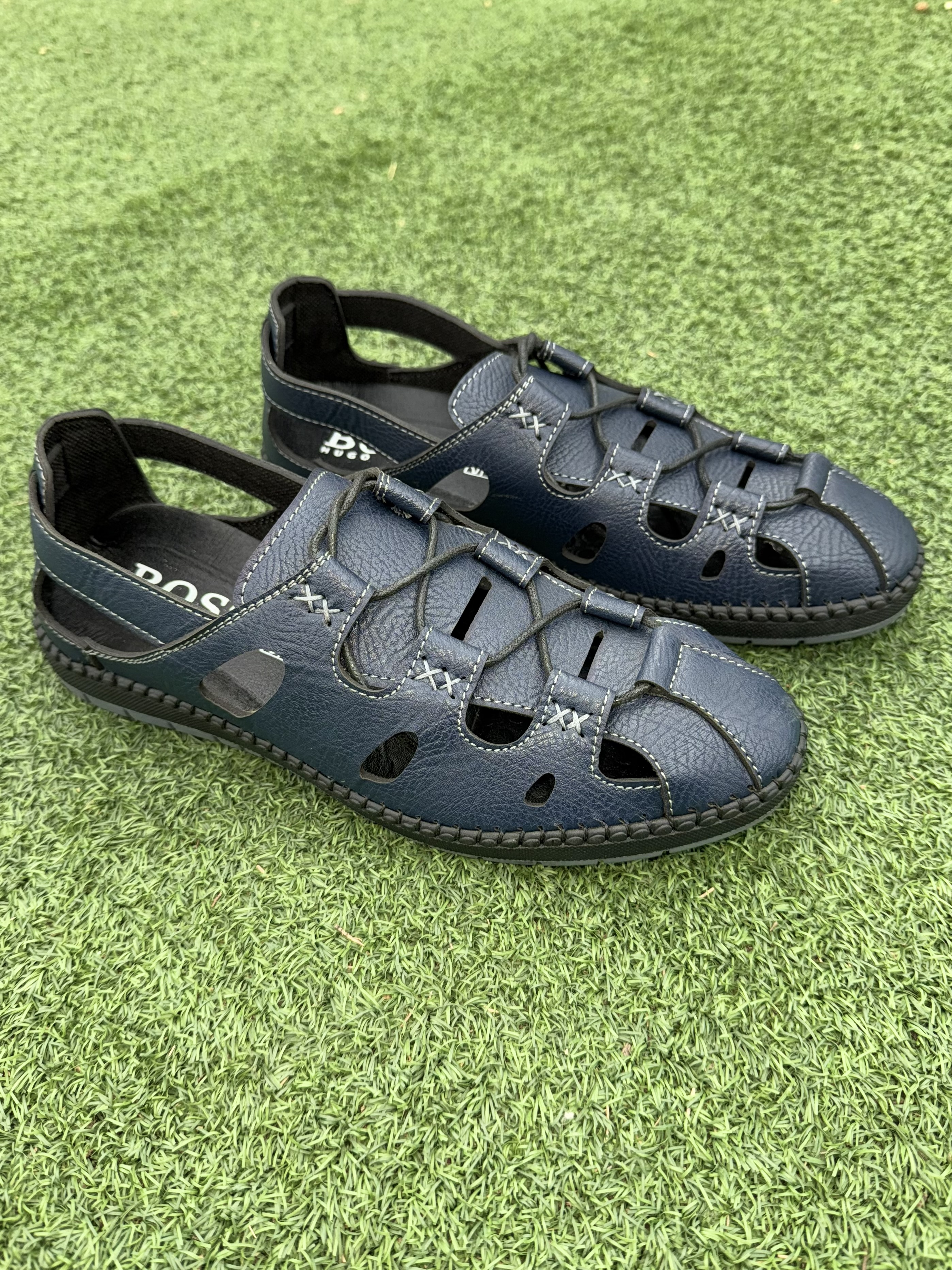 Erkaklar yozgi oyoq kiyimi - nafas oluvchi sandal, yengil va qulay, 40–44