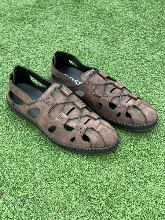 Erkaklar yozgi oyoq kiyimi - nafas oluvchi sandal, yengil va qulay, 40–44