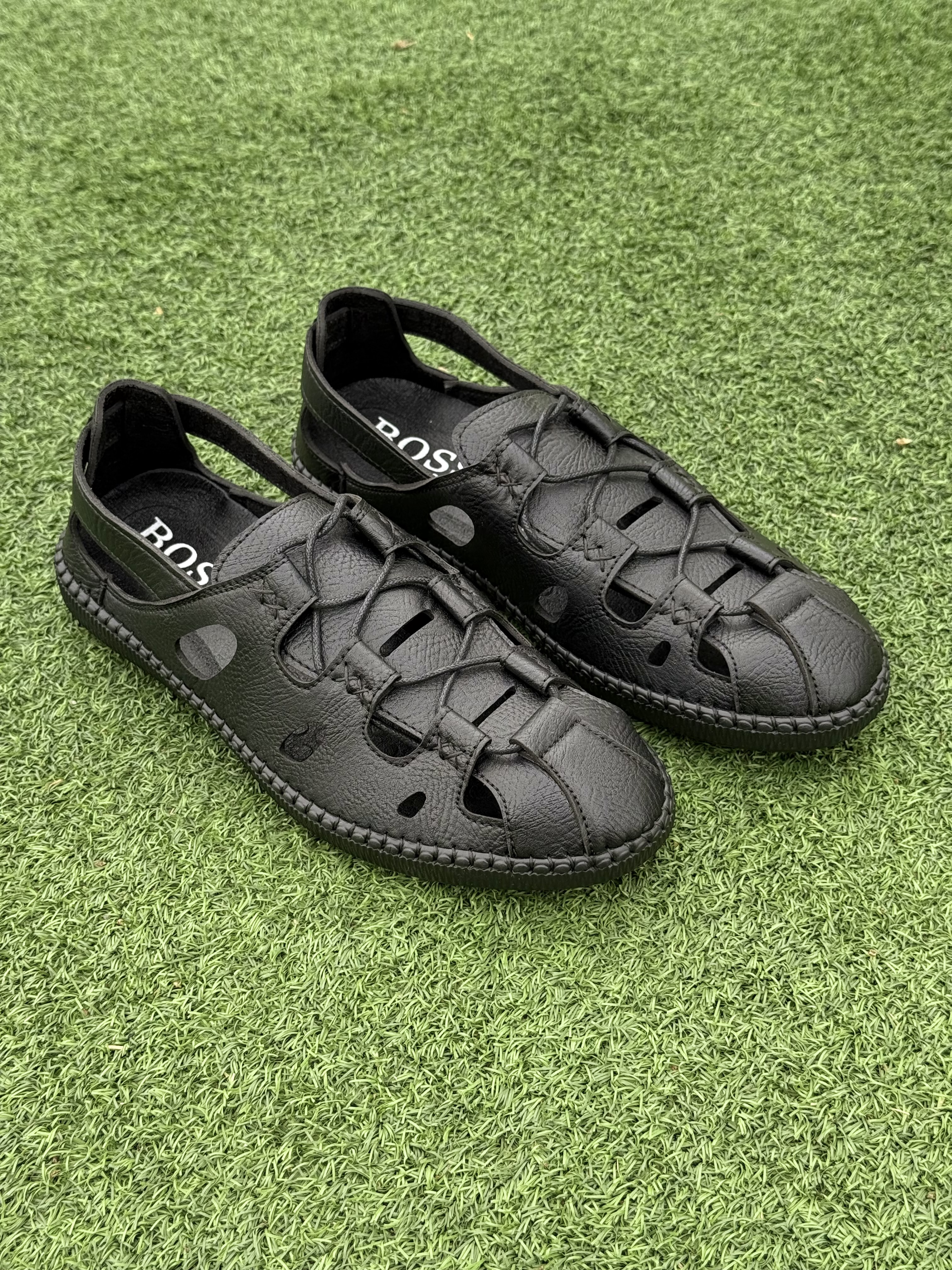 Erkaklar yozgi oyoq kiyimi - nafas oluvchi sandal, yengil va qulay, 40–44