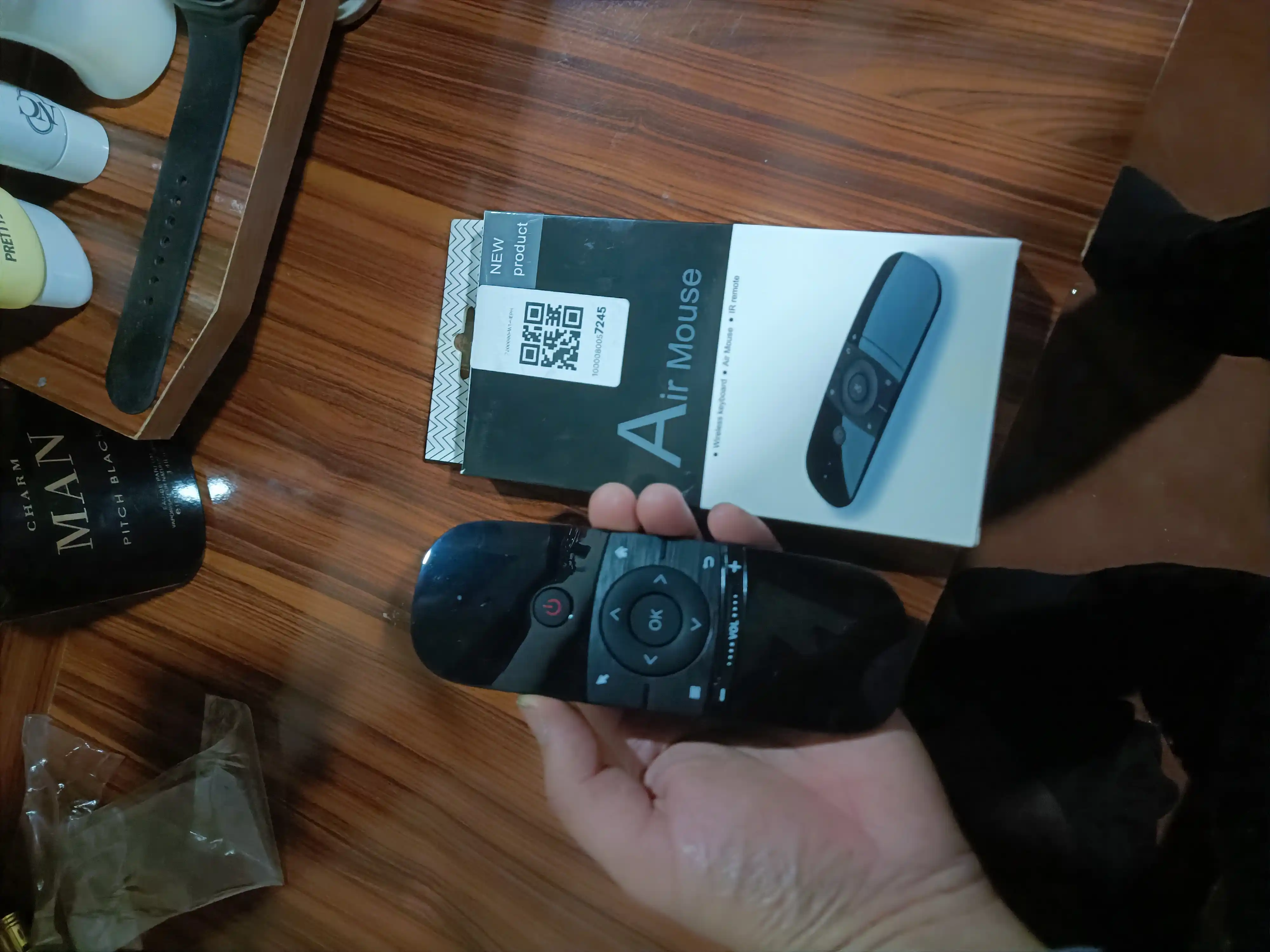 Android TV, Smart TV va TV pristavkalari uchun Air Mouse Wechip W1 ovozli boshqaruv pulti