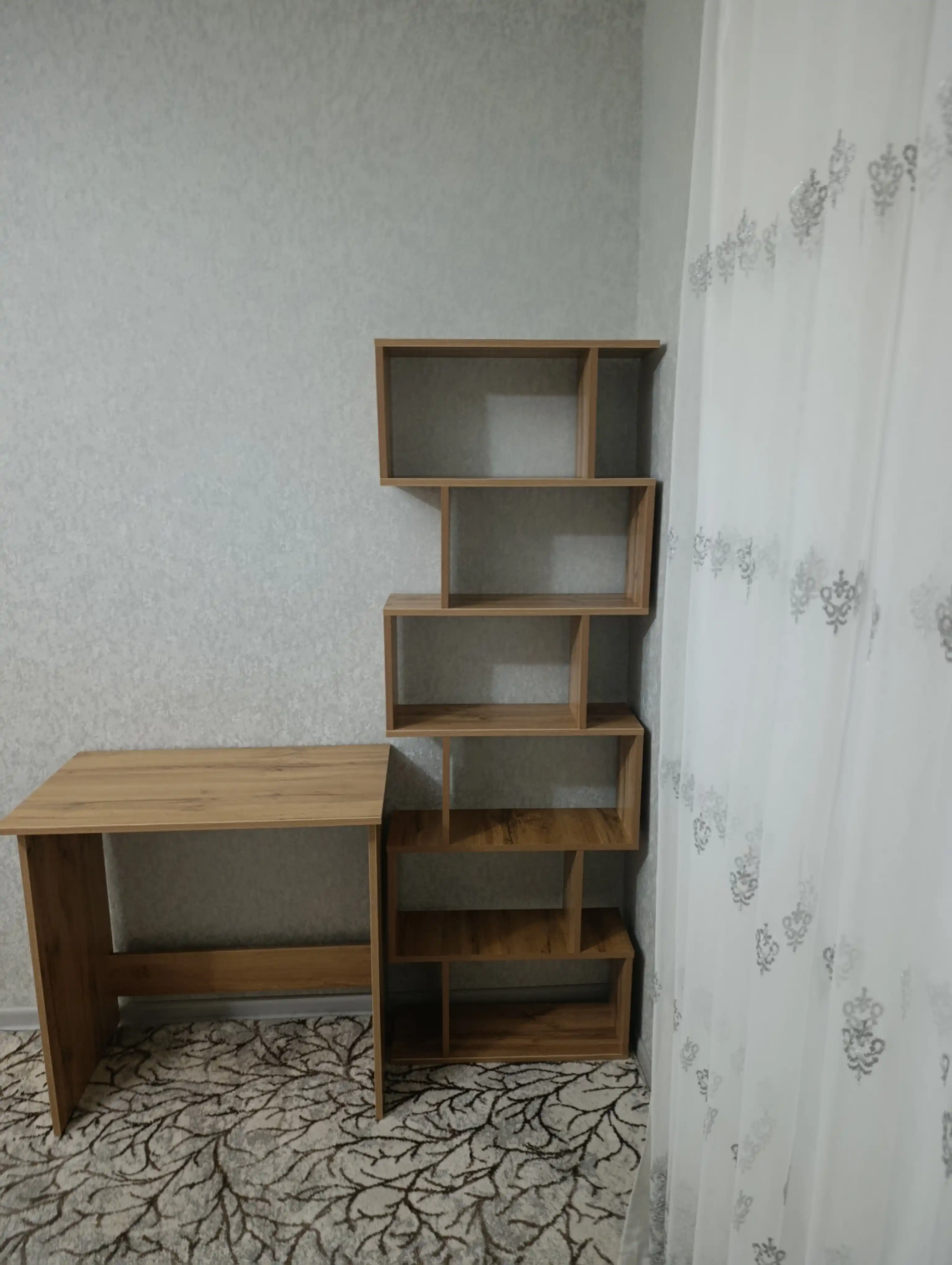 Yozuv stol Asti 1