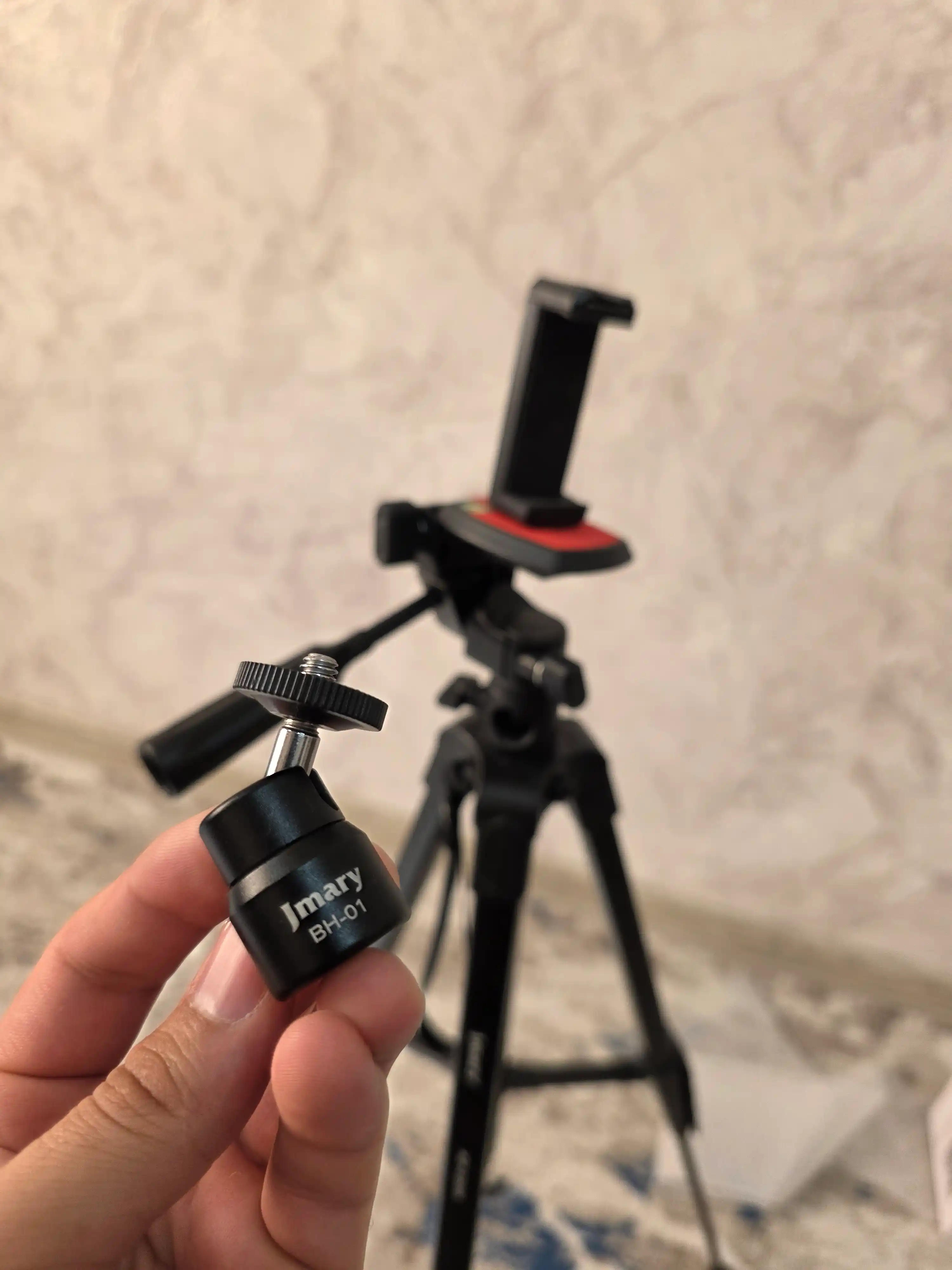 Профессиональный штатив Jmary KP-2209 для телефона и камеры 