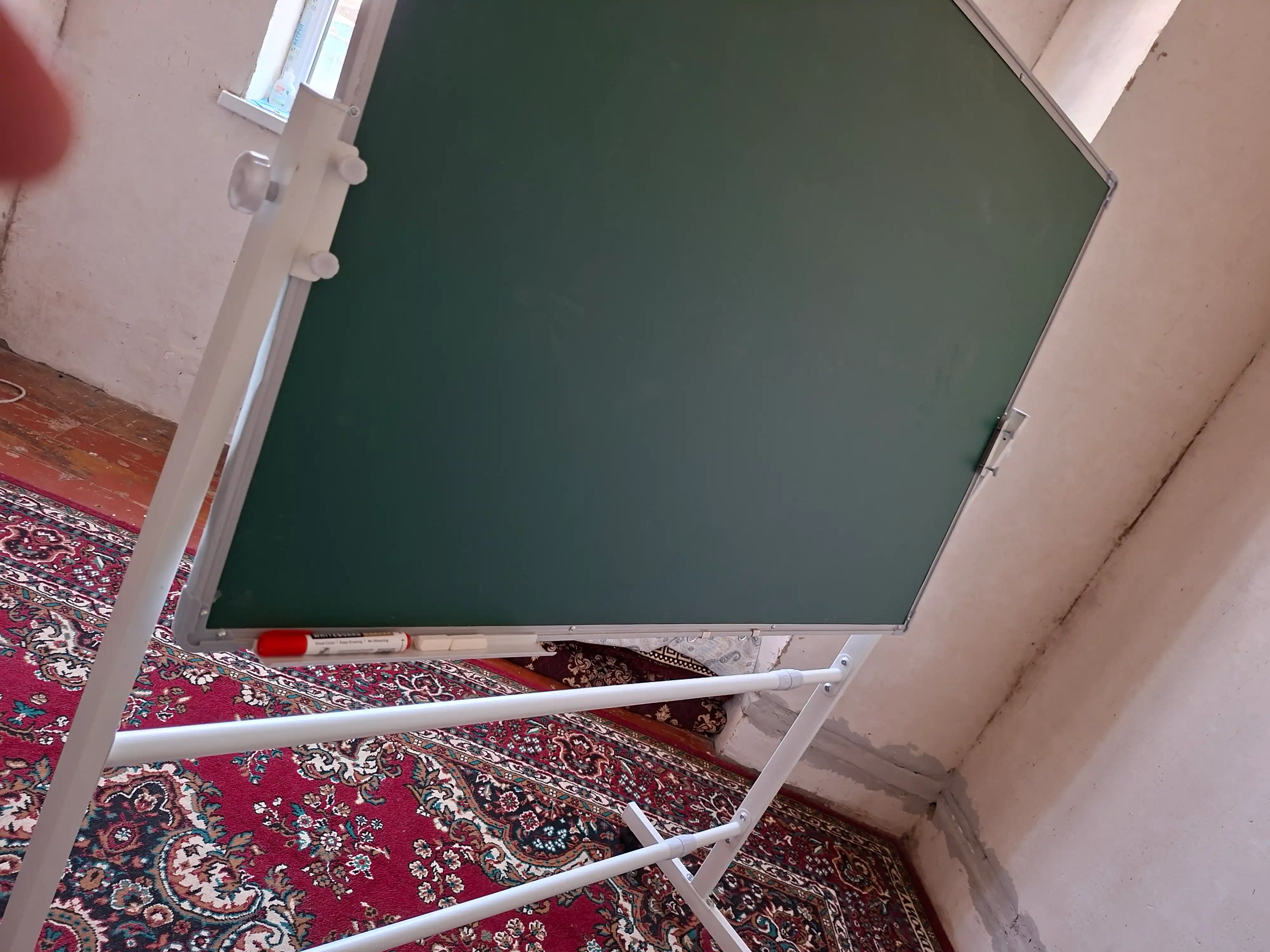 Doska 80*120 rolikli oyoqlari bilan