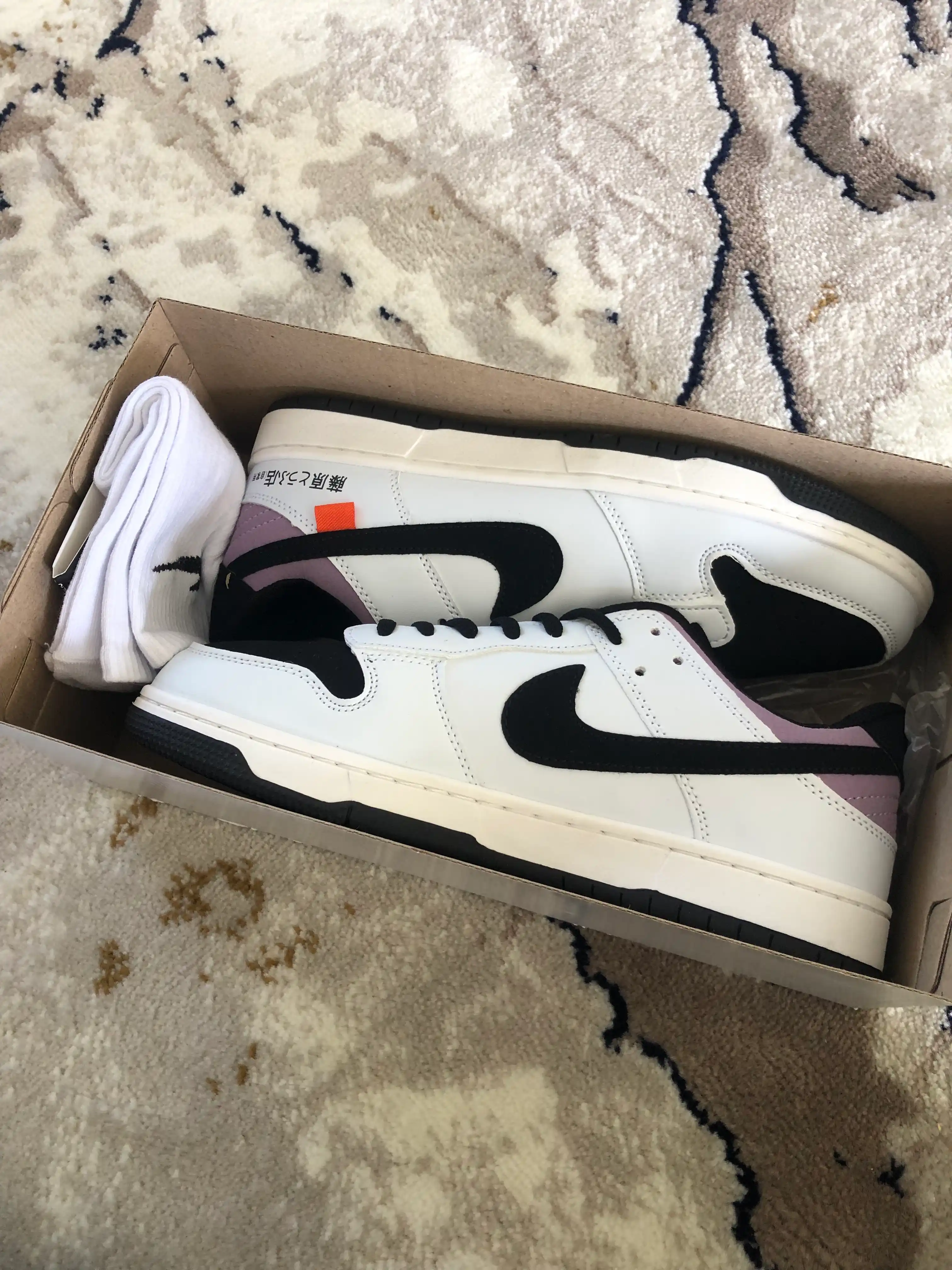 Erkaklar krossovkalari SB Dunk Low Toyota AE86, kuz-qish-bahor,4 turdagi, 40-45 o'lchamlar