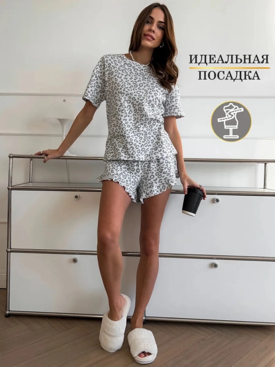 Ayollar pijamasi shortik bilan, to‘plam, ayollar uchun uy kiyimi ikki dona, futbolka va shortik