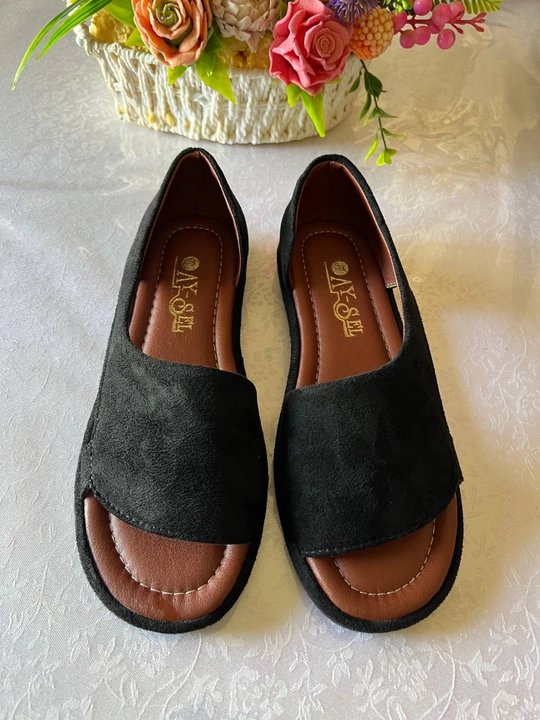 Ayollar poyabzali, ochiq uchli yozgi sandallar, 36-40-o‘lchamlar