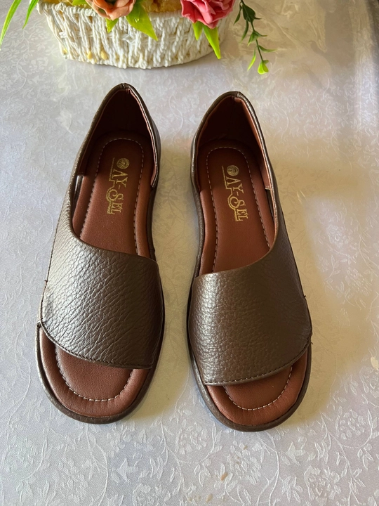Ayollar poyabzali, ochiq uchli yozgi sandallar, 36-40-o‘lchamlar