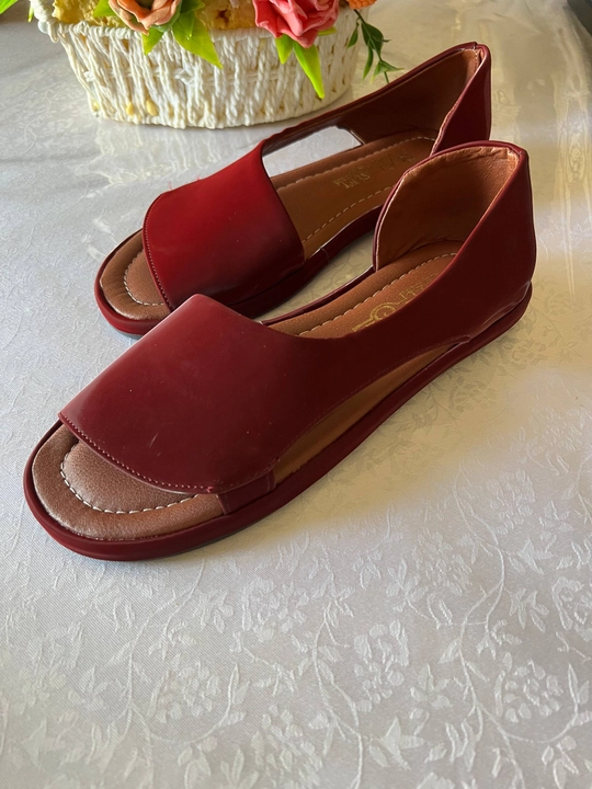 Ayollar poyabzali, ochiq uchli yozgi sandallar, 36-40-o‘lchamlar